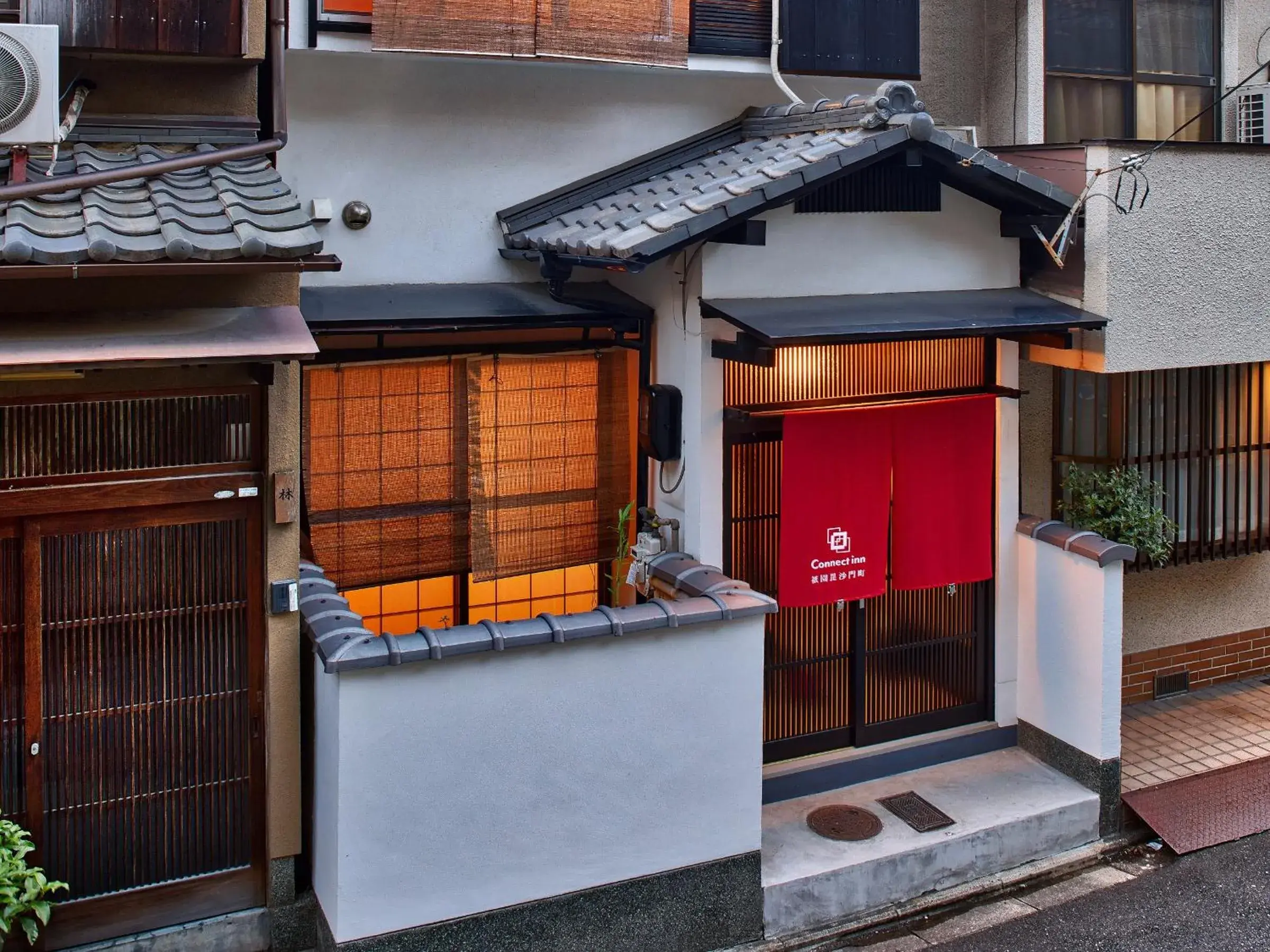Facade/entrance in Connect inn Gion-Bishamoncho Facade/entrance in Connect inn Gion-Bishamoncho