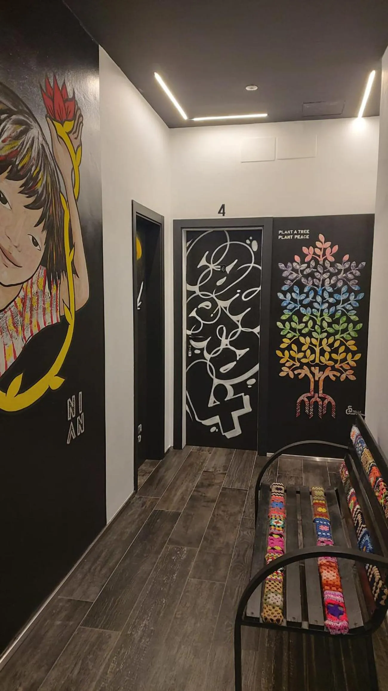 Facade/entrance in Street Art Inn Florence