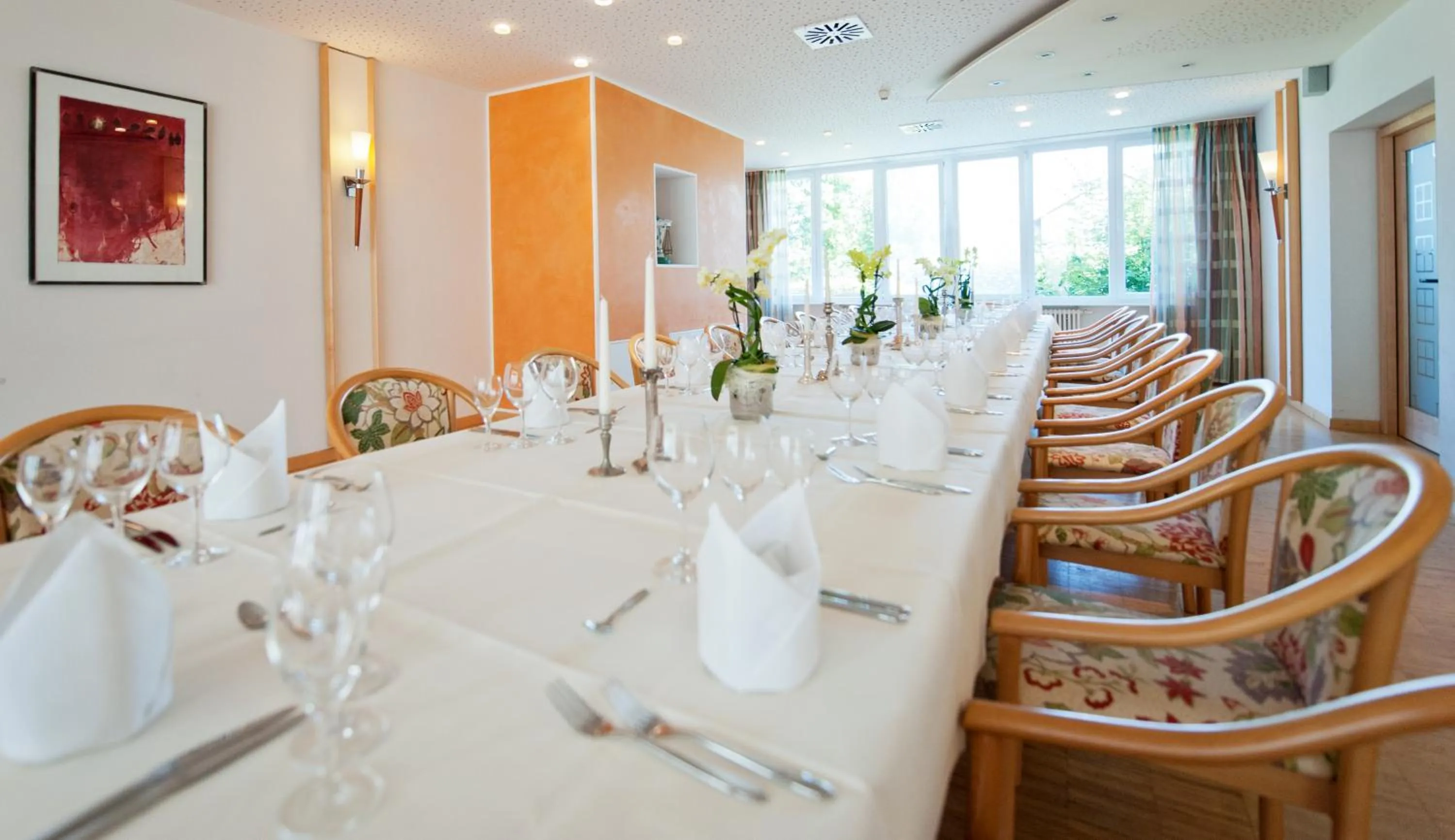 Restaurant/places to eat in Hotel Am Froschbächel