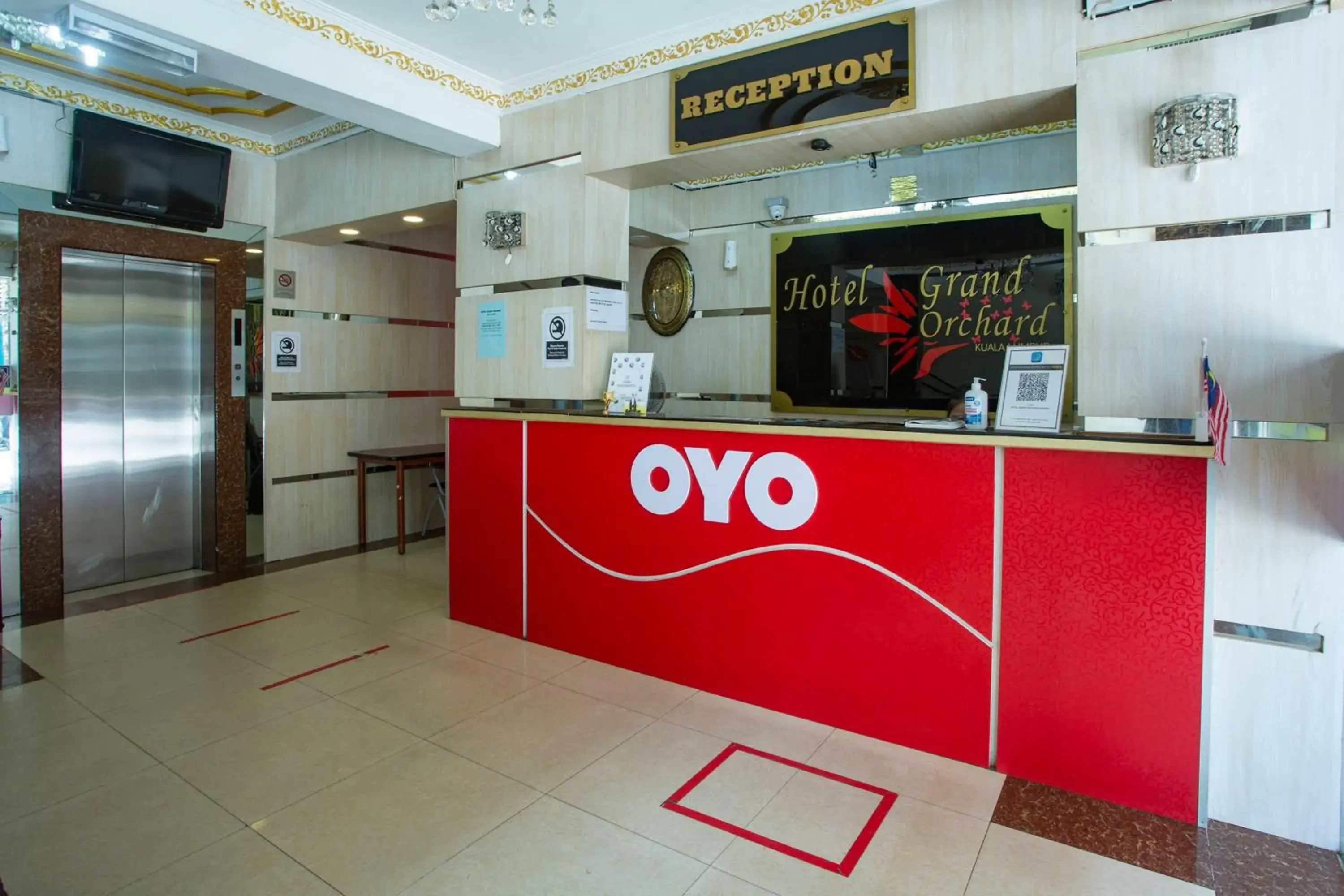 Lobby or reception in Super OYO Capital O 90125 Hotel Grand Orchard