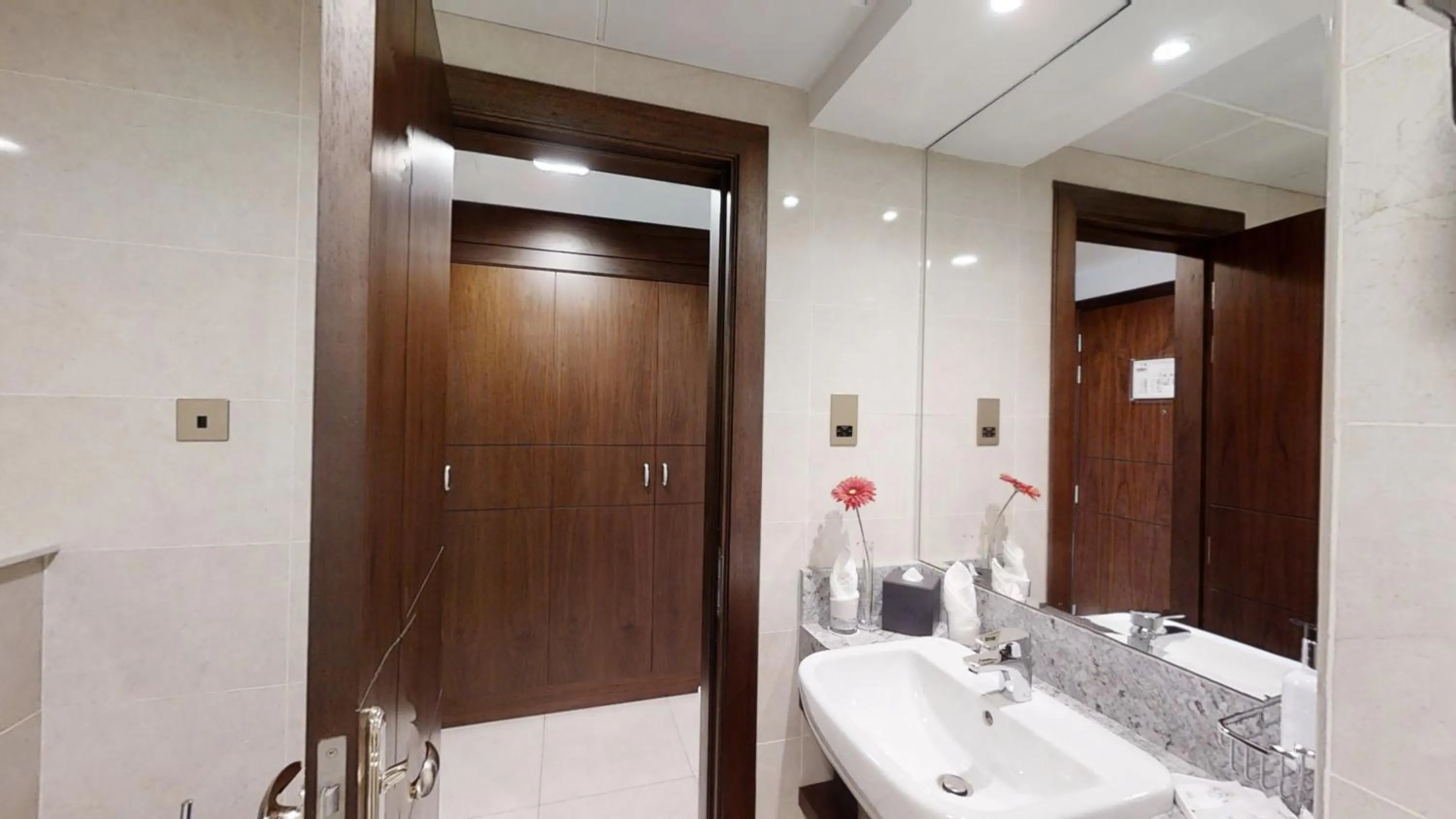 Bathroom in SUHA Creek Hotel Apartment, Waterfront Jaddaf, Dubai