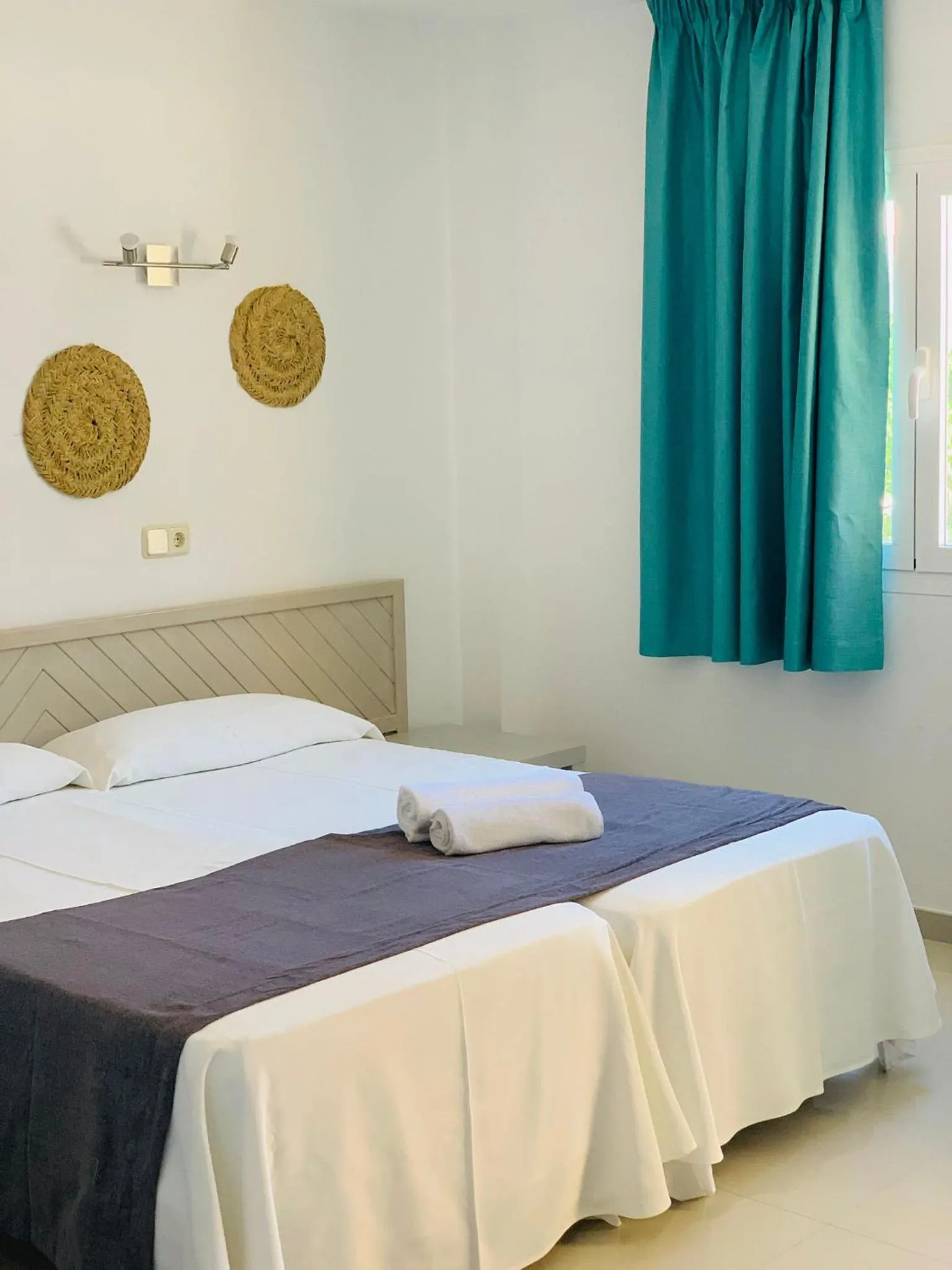 Bed in Hotel LLITERAS