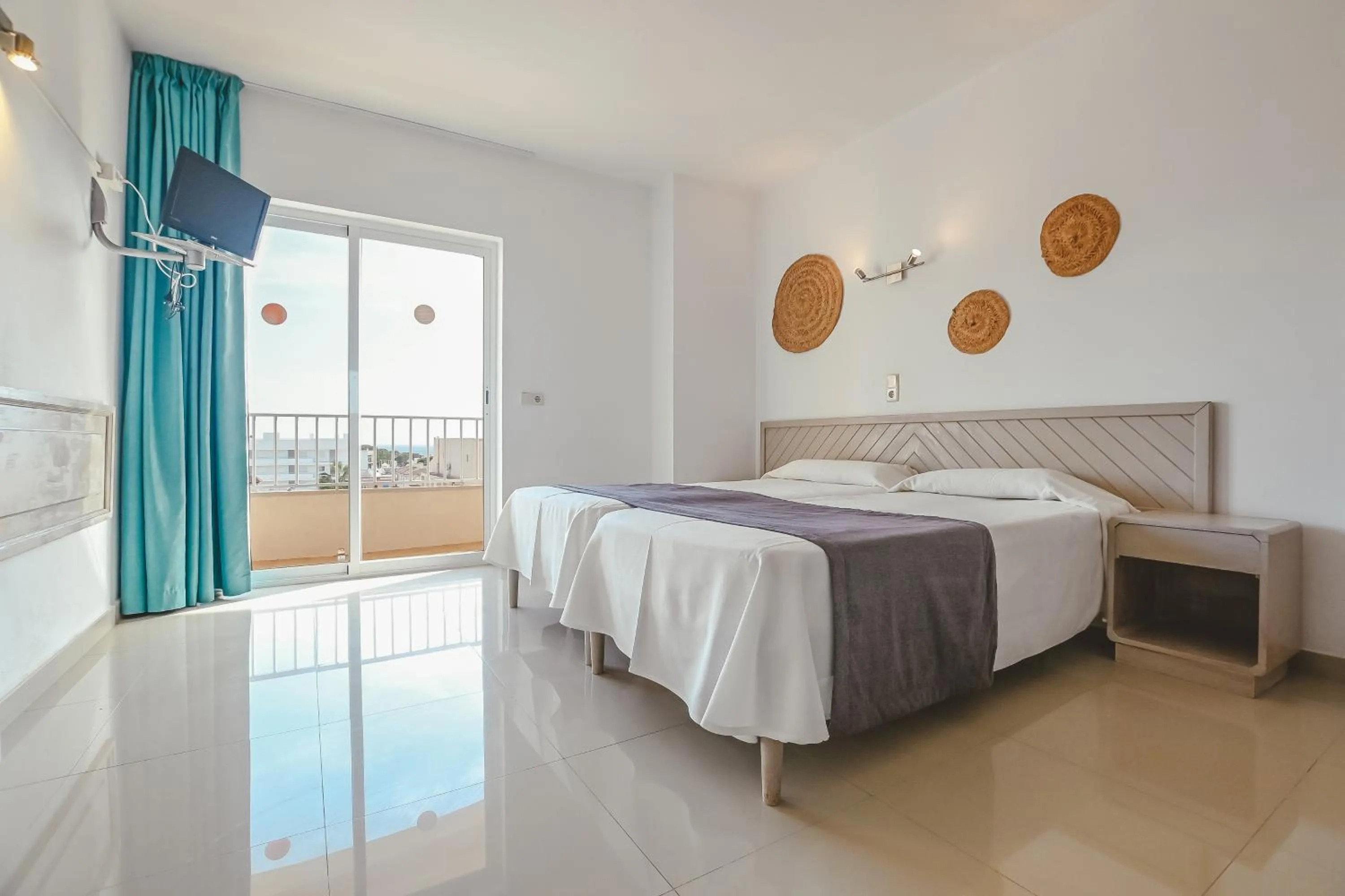 Bed in Hotel LLITERAS