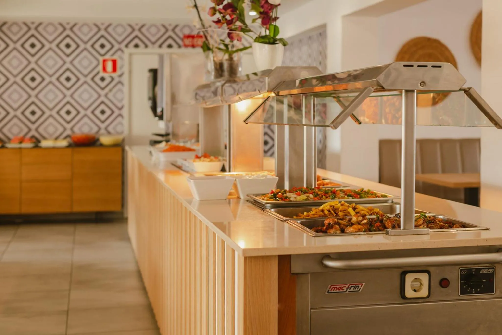 Food in Hotel LLITERAS