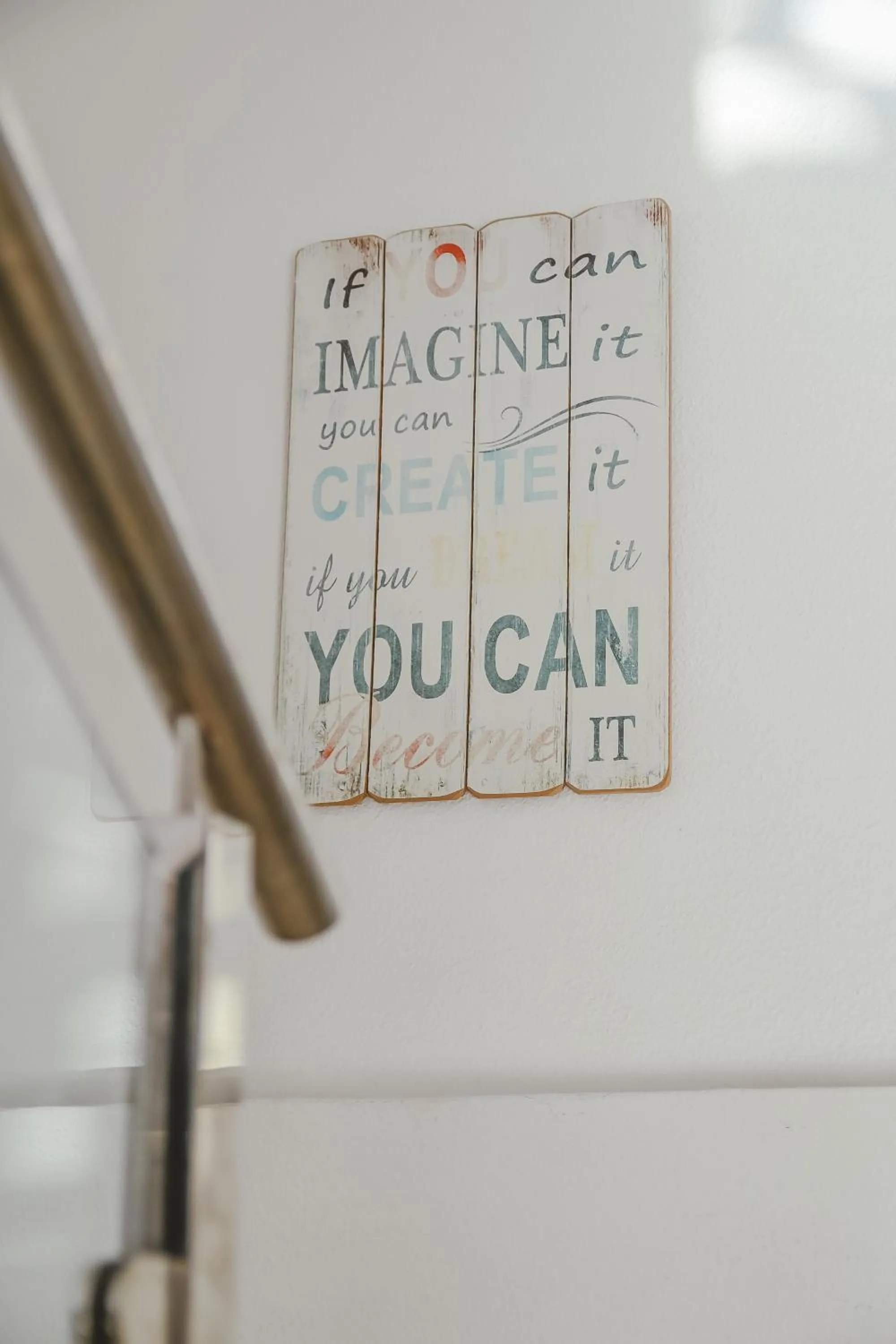 Text overlay in Hotel LLITERAS