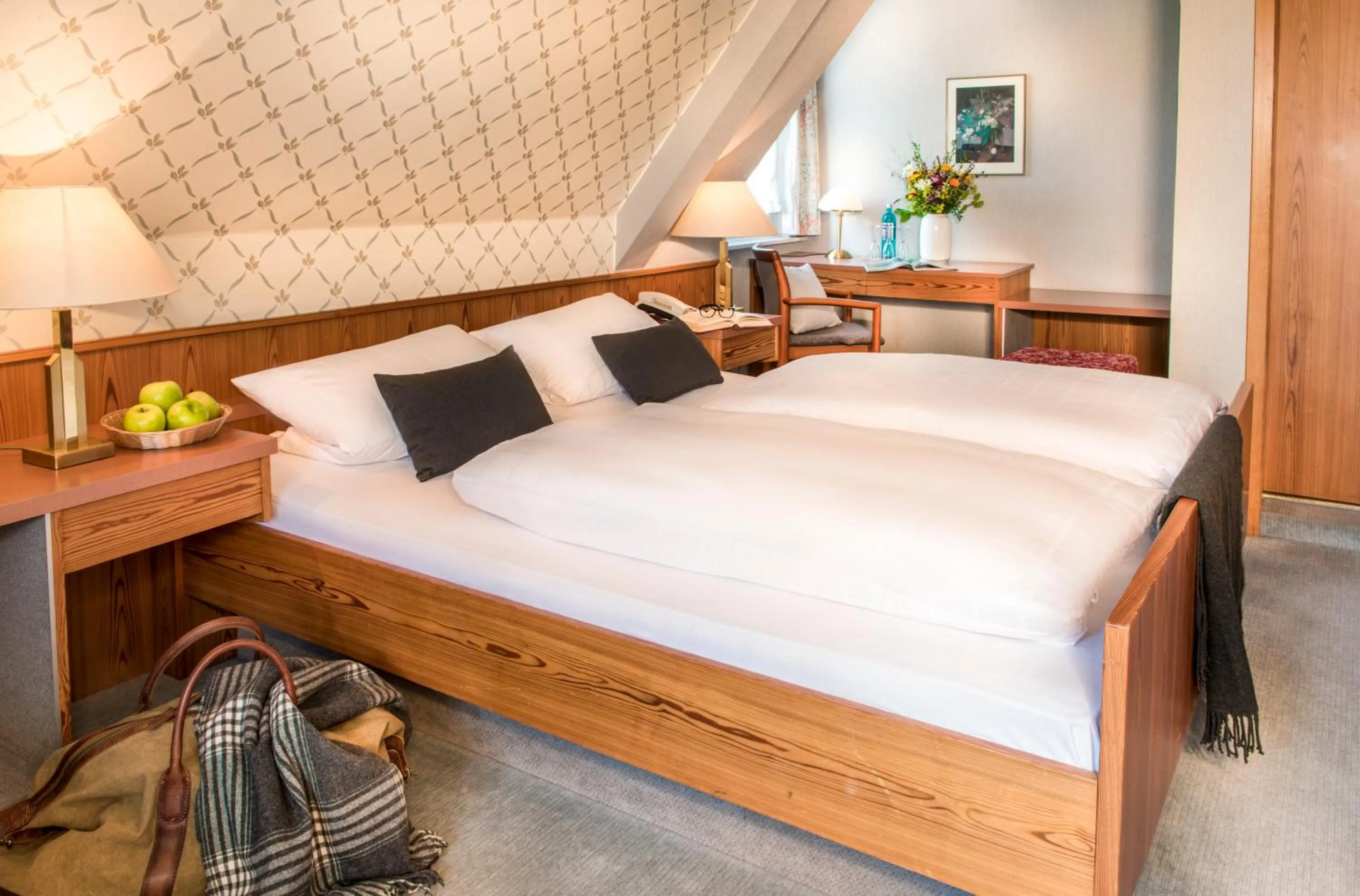 Bedroom, Bed in Berghotel Hoher Knochen - Ruhe & Natur