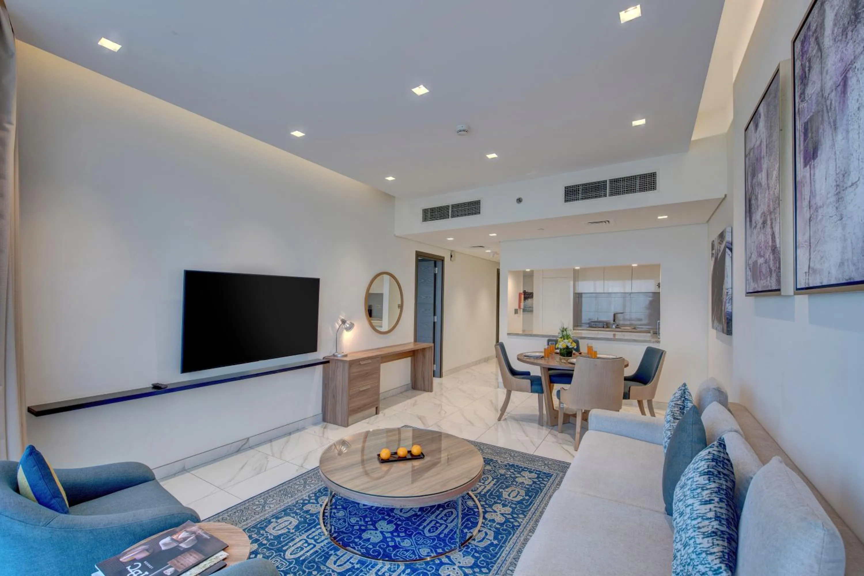 Living room in SUHA Mina Rashid Hotel Apartments