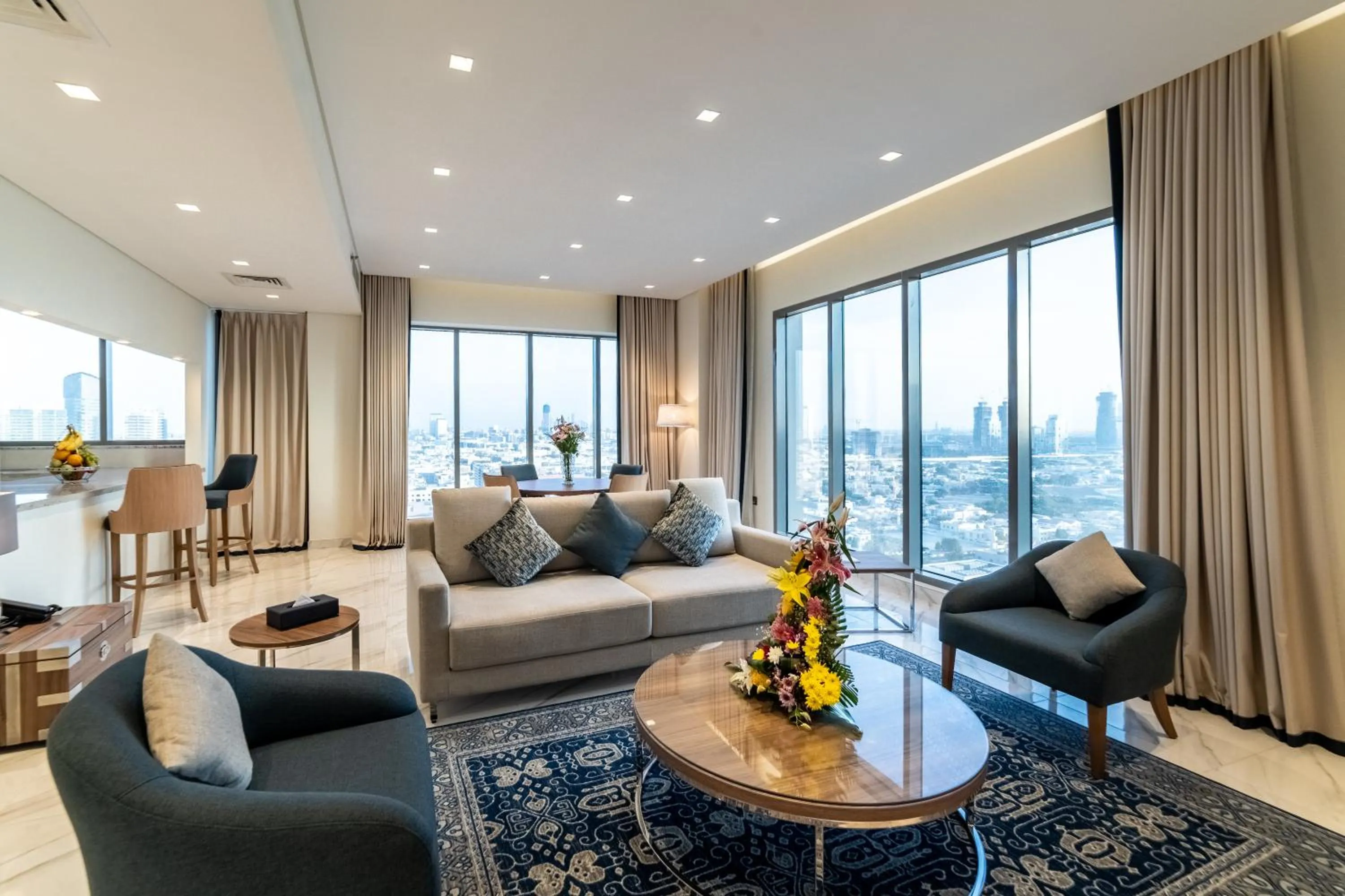 Living room in SUHA Mina Rashid Hotel Apartments