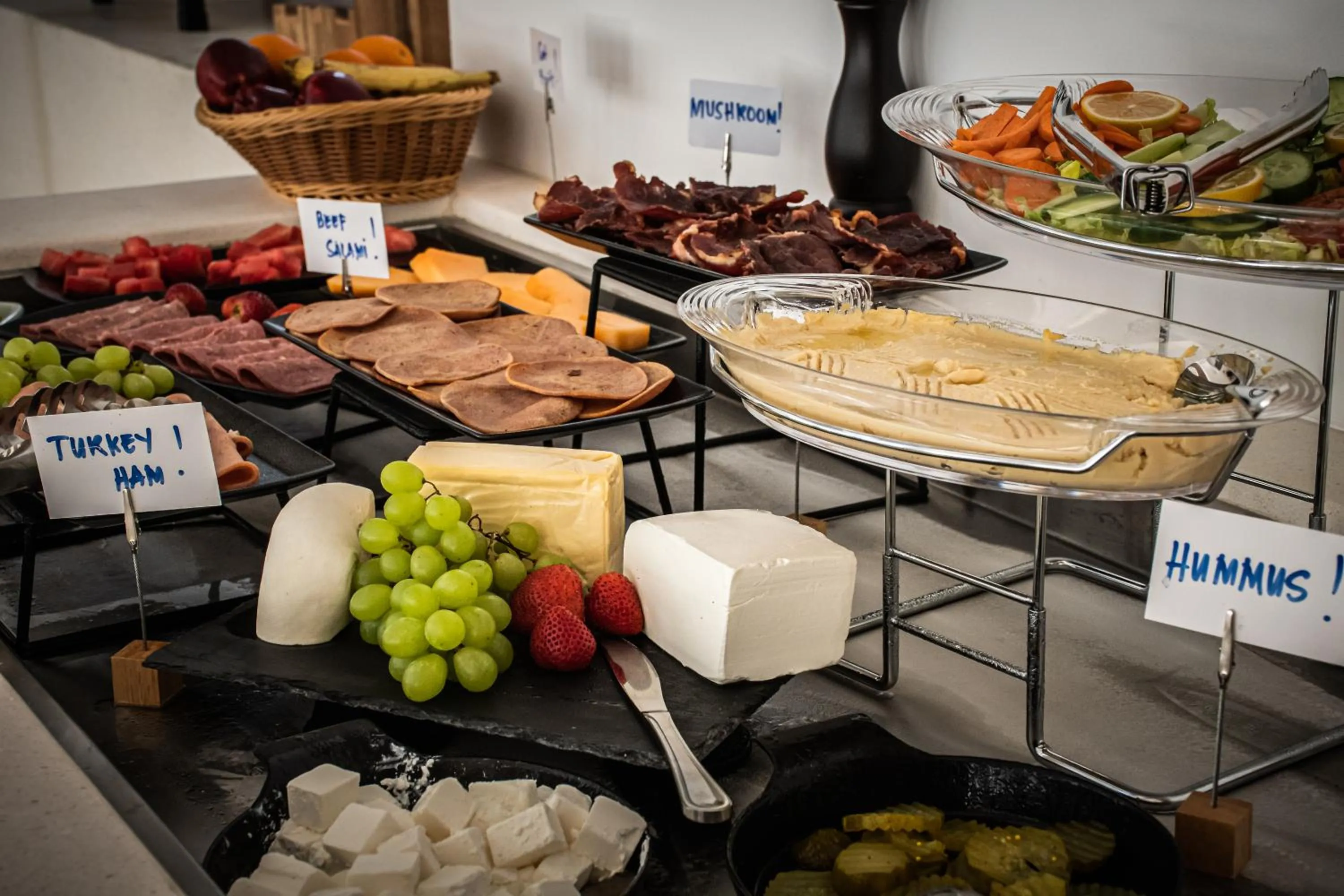 Breakfast in SUHA Mina Rashid Hotel Apartments