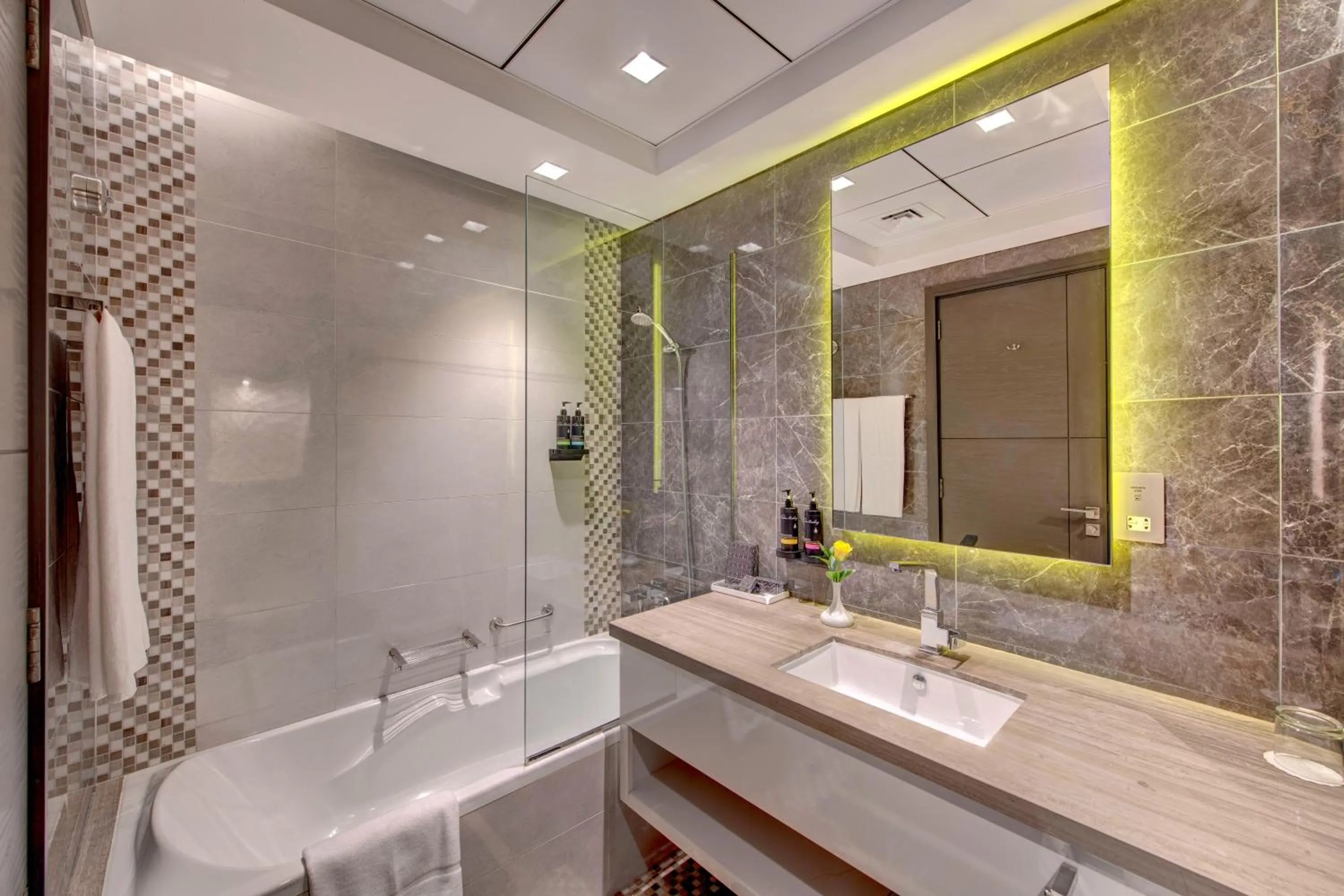 Shower in SUHA Mina Rashid Hotel Apartments