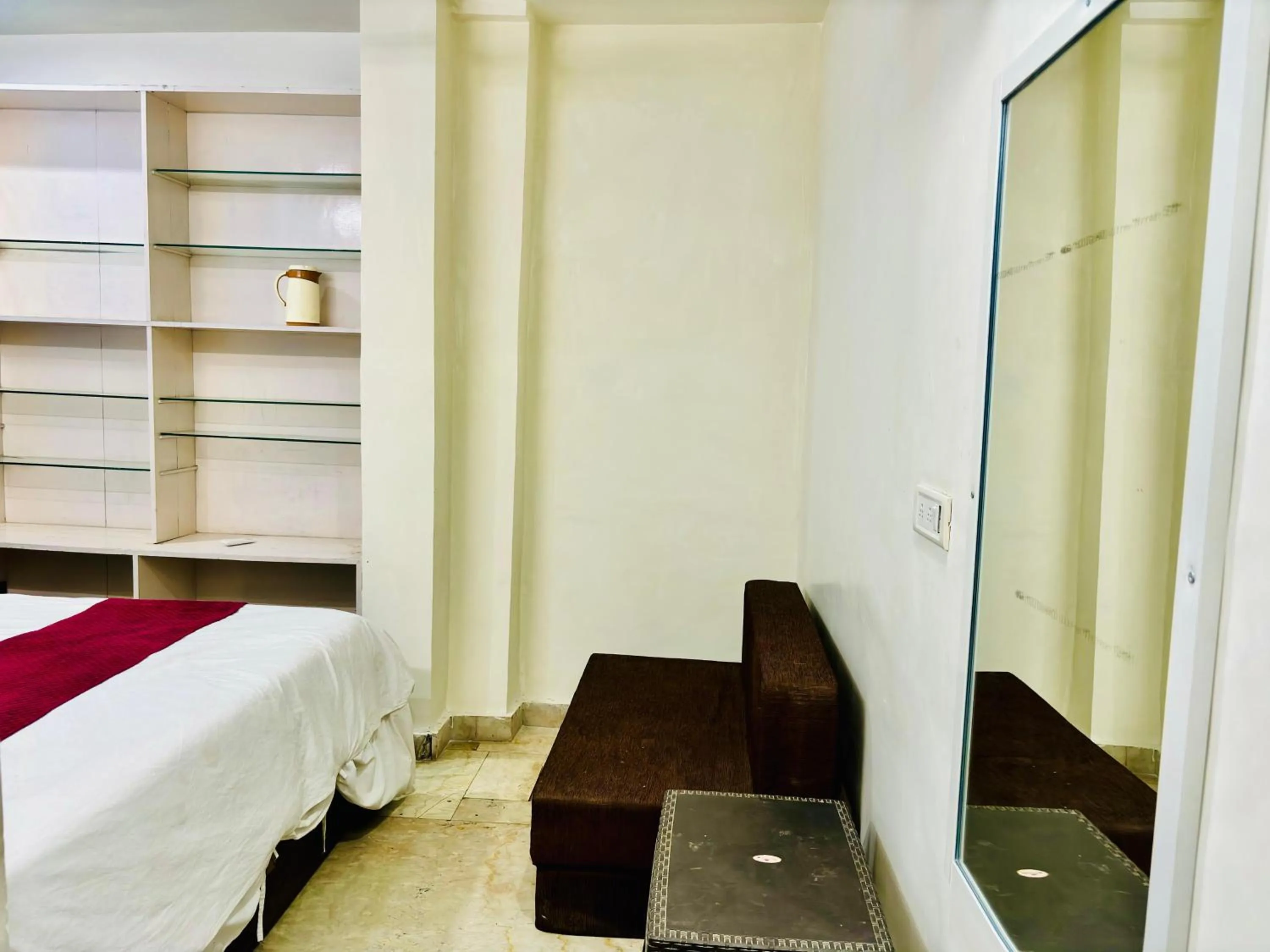 Bed in Hotel Royal Pinkcity