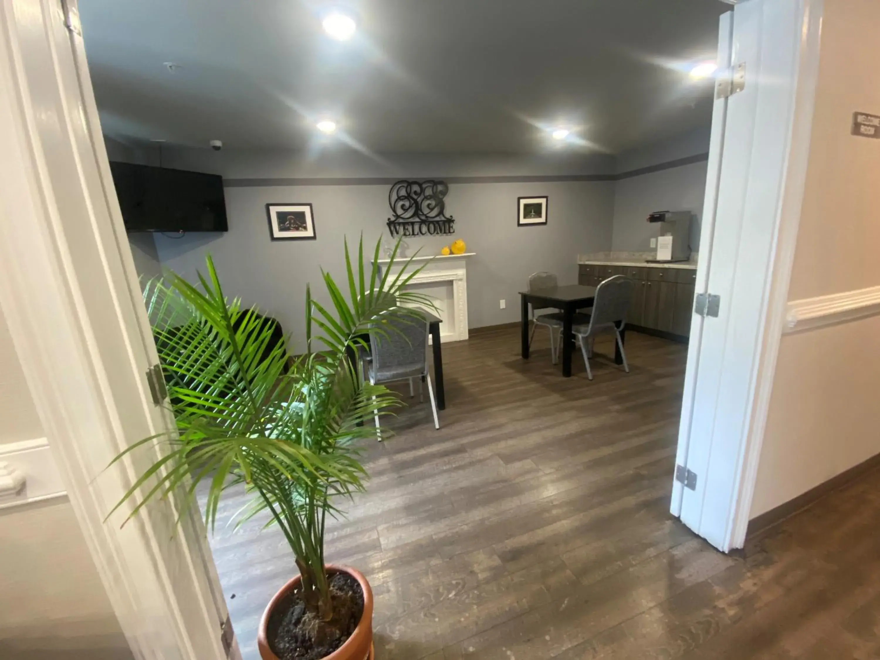 Lobby or reception in Savannah Suites Atlanta Airport Lobby or reception in Savannah Suites Atlanta Airport