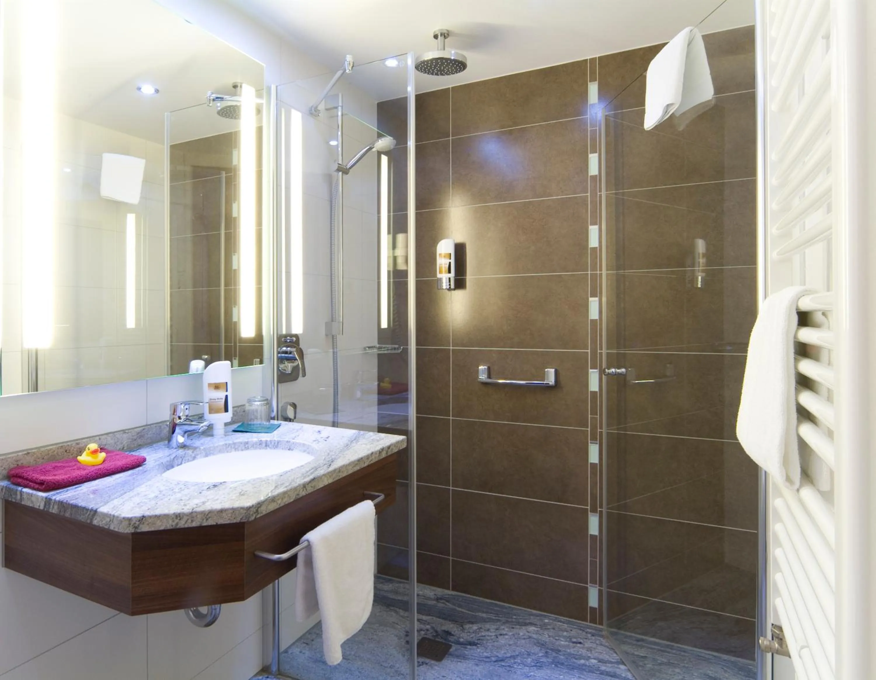 Bathroom in Hotel Sonneck