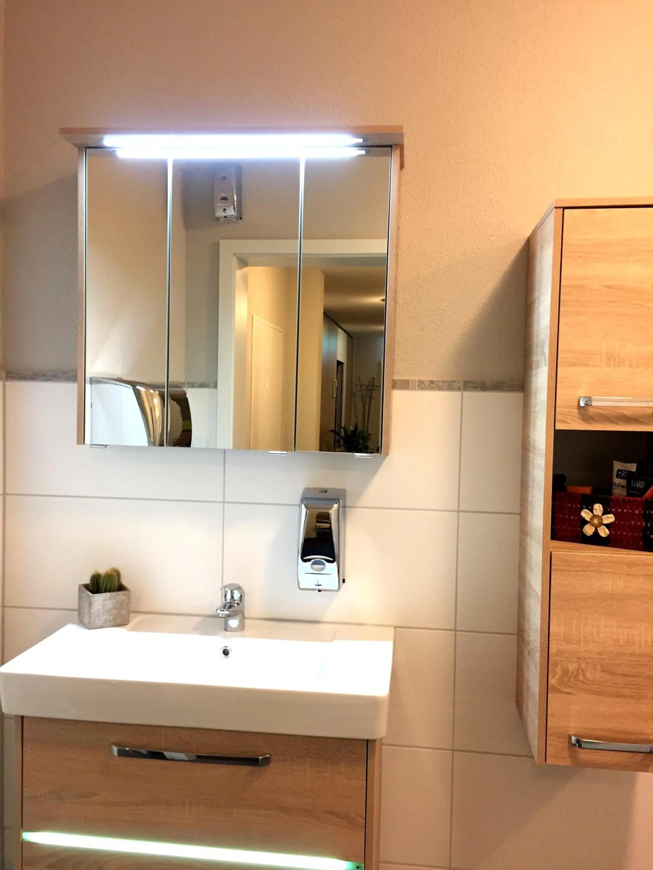 Toilet in Hotel Sonneck