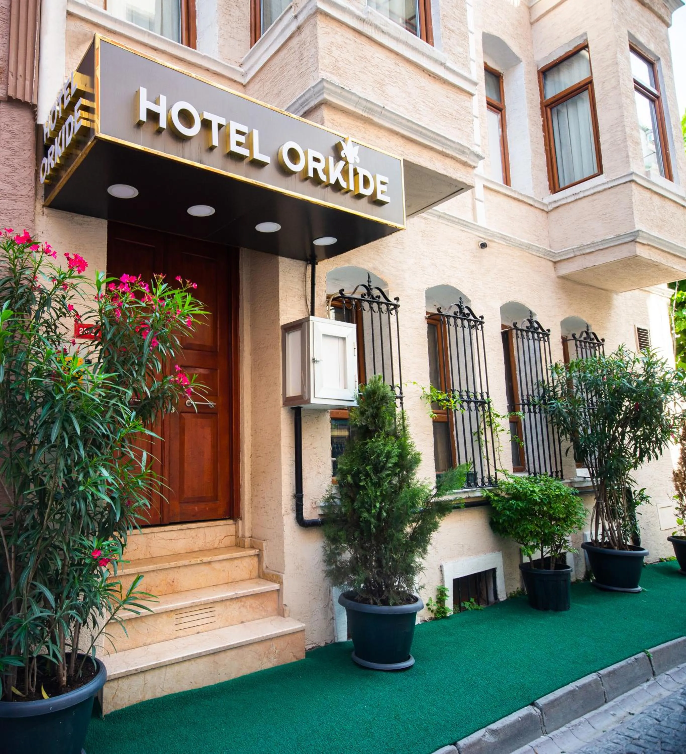 Property building in Hotel Orkide