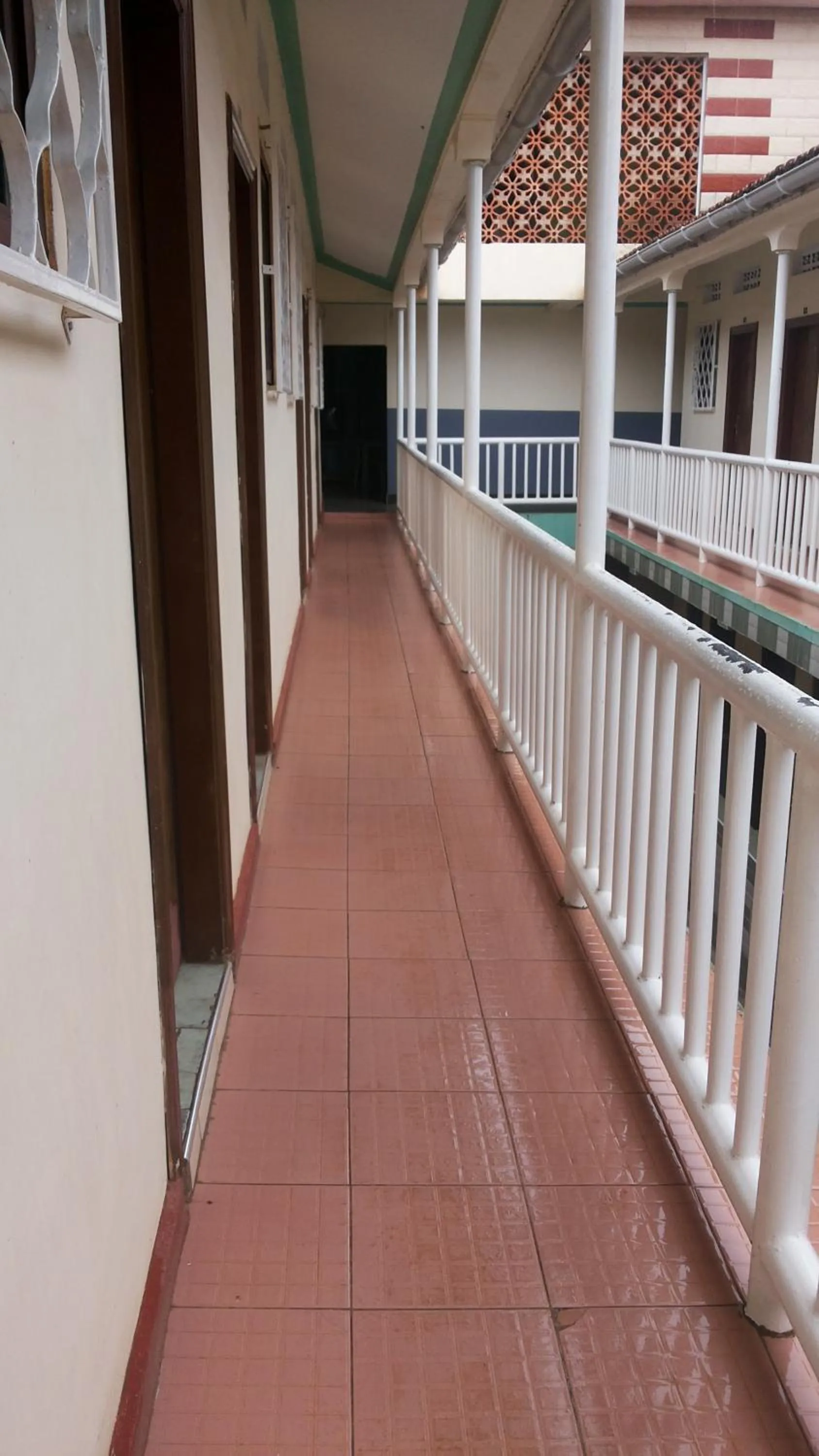 Facade/entrance in Leosim Hotel Nebbi