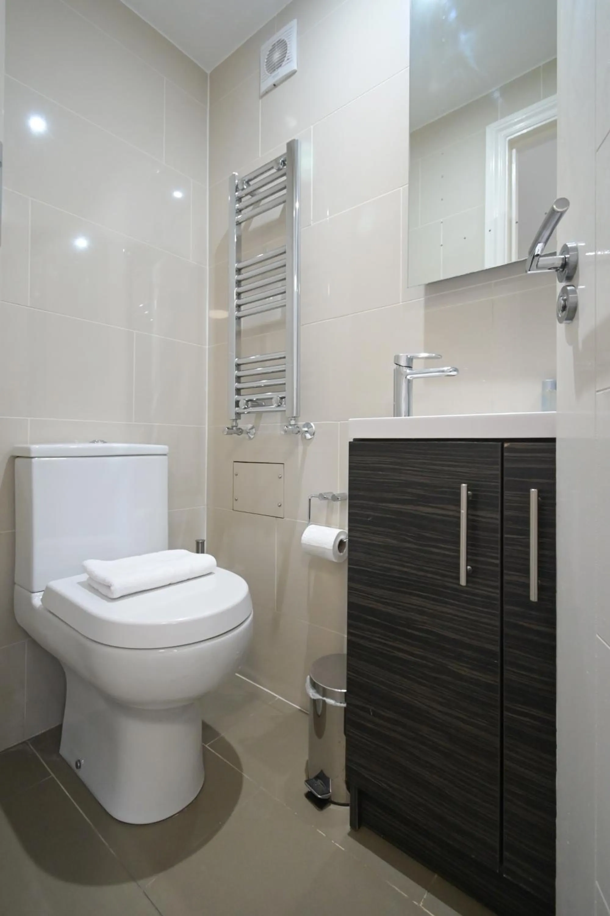 Bathroom in Charlotte Street Rooms by News Hotel