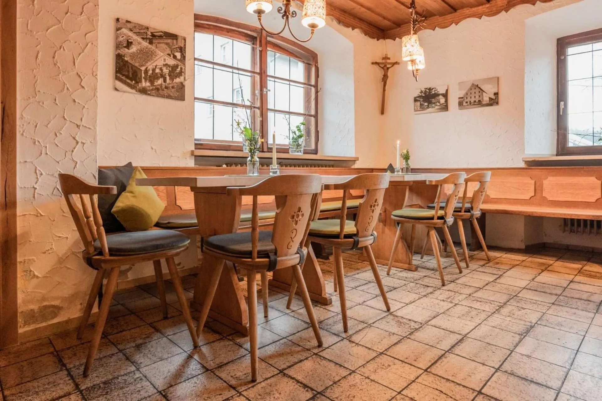 Restaurant/places to eat in Gasthof Krone