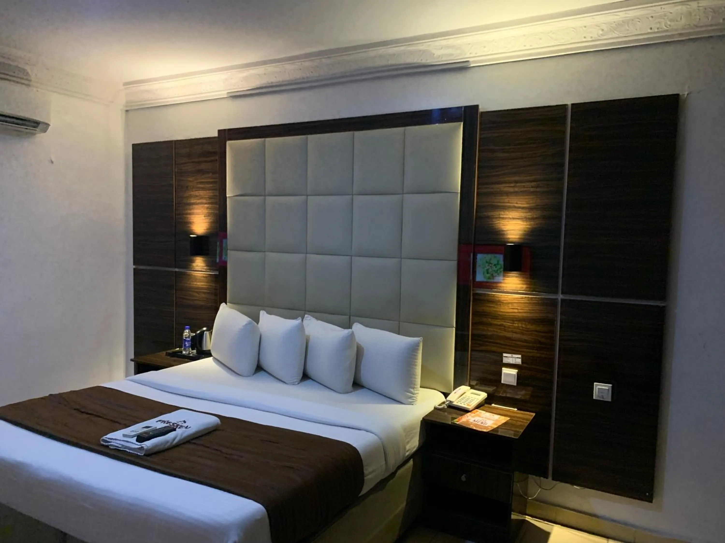 Bed in Presken Hotel Victoria Island, Bishop Oluwole