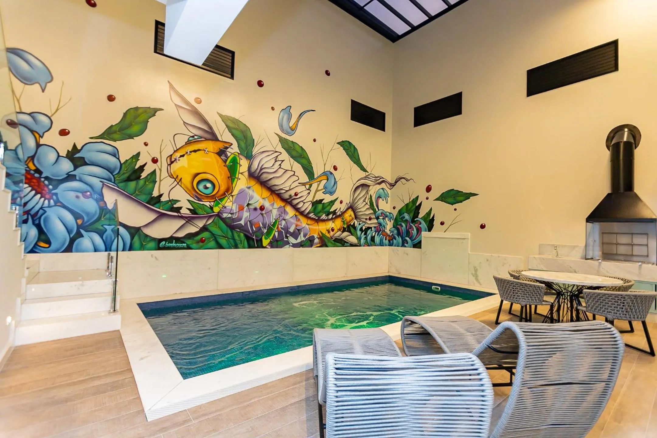BBQ facilities in Poeme Motel by Drops