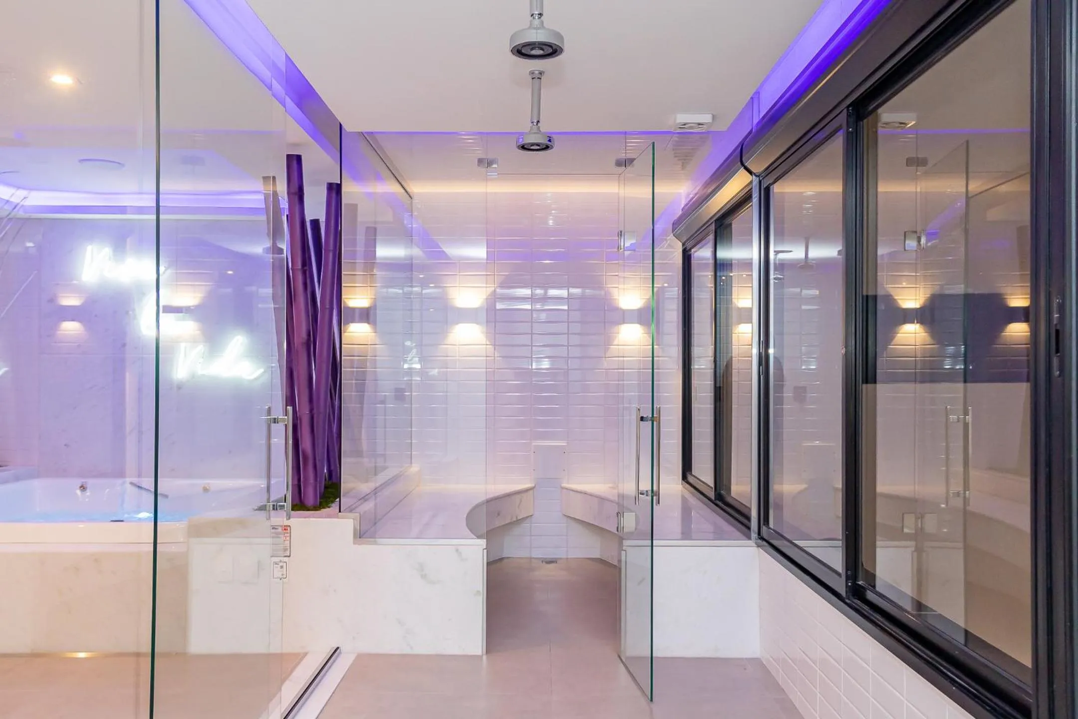 Sauna, Bed in Poeme Motel by Drops