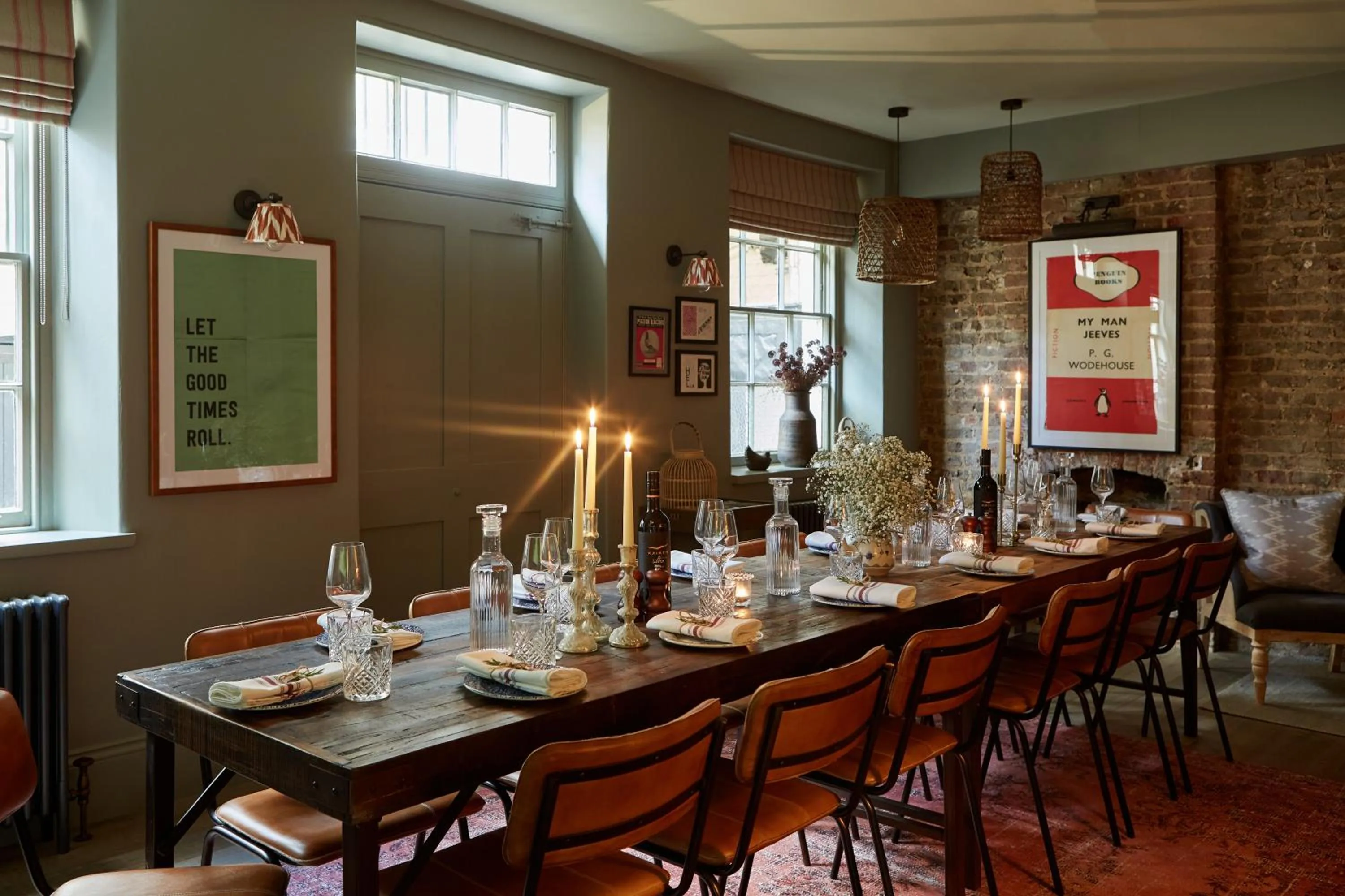 Dining area in Room Mate Lime Tree
