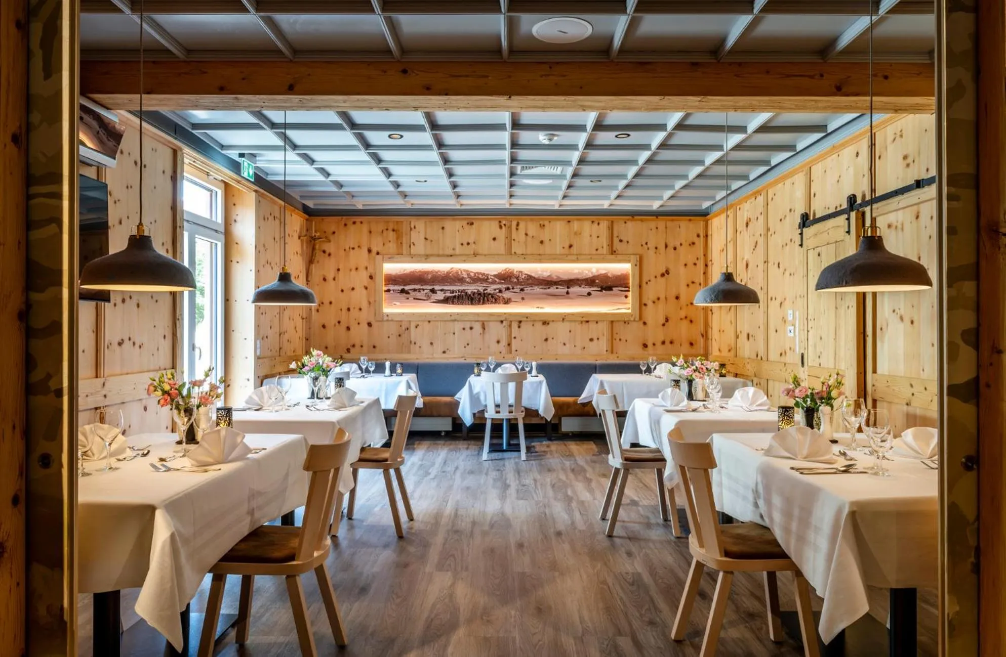 Restaurant/places to eat in Boutique Hotel Erb München Parsdorf