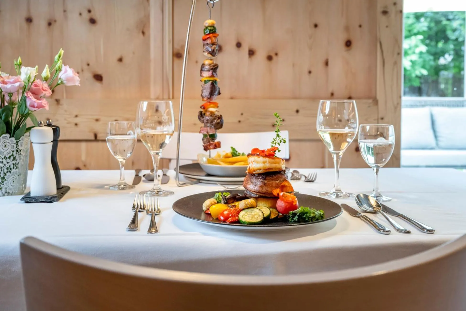 Restaurant/places to eat in Boutique Hotel Erb München Parsdorf