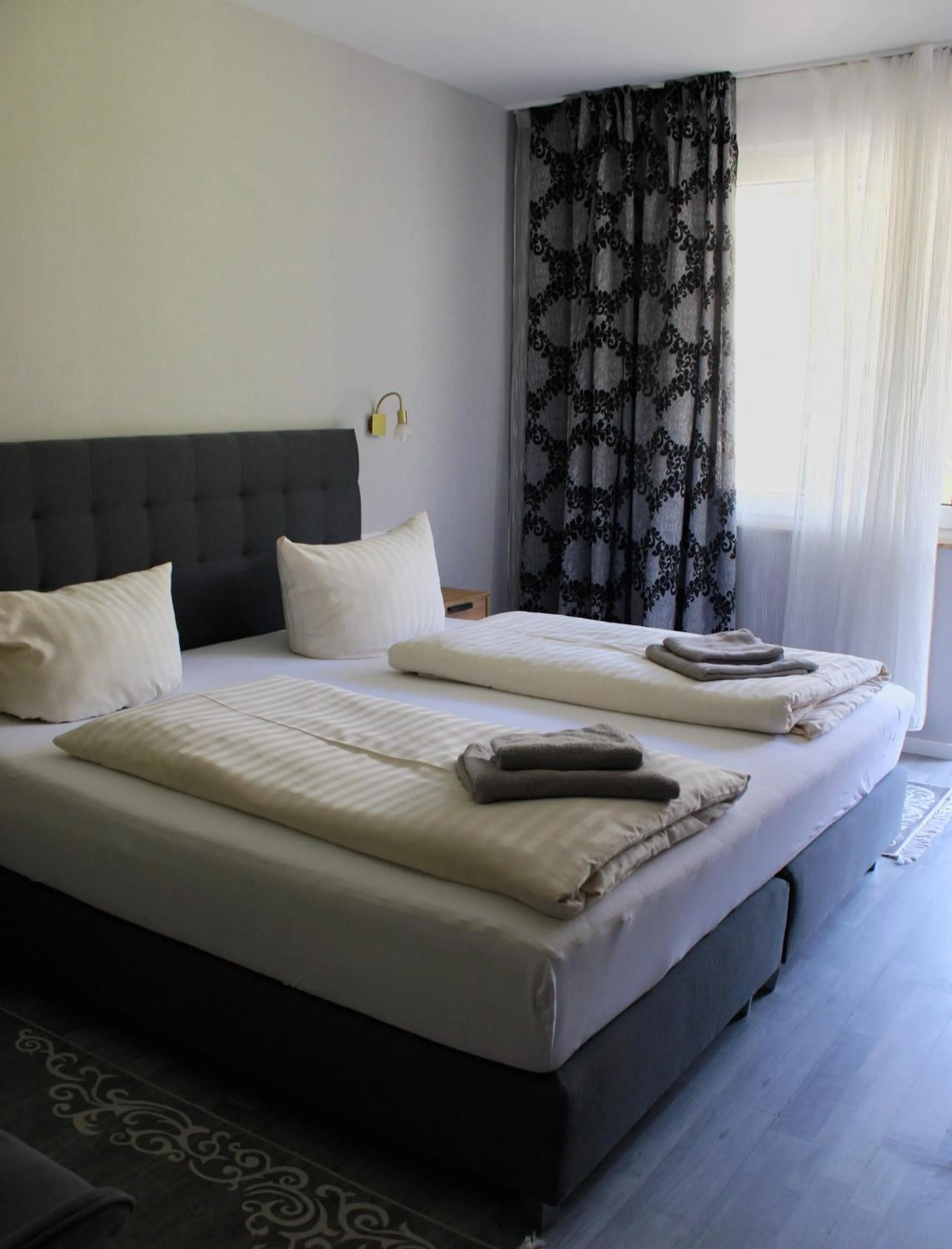 Bedroom, Bed in Landhotel Laarmann