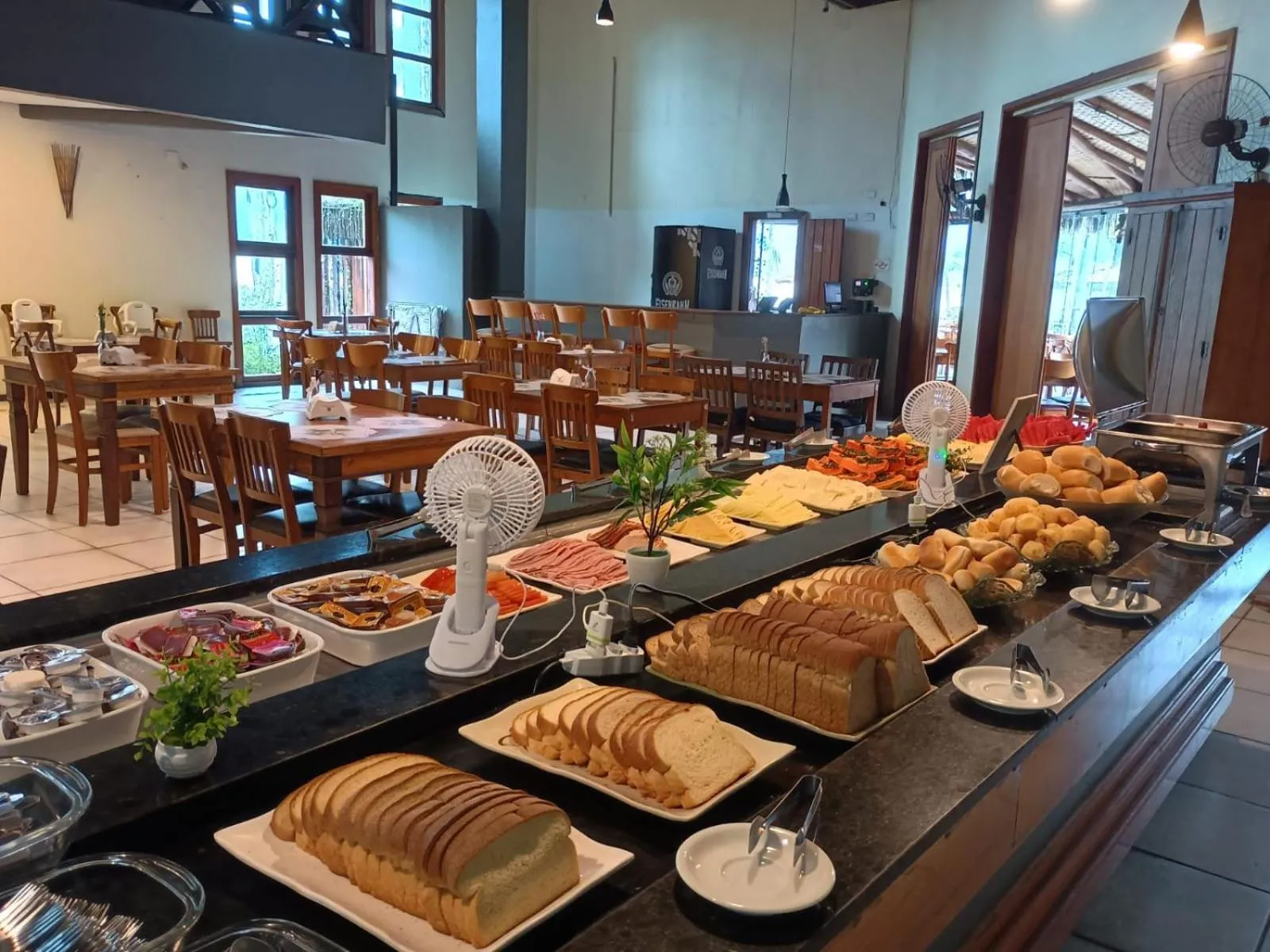 Continental breakfast in Ilha flat Hotel Suíte Swaenen II