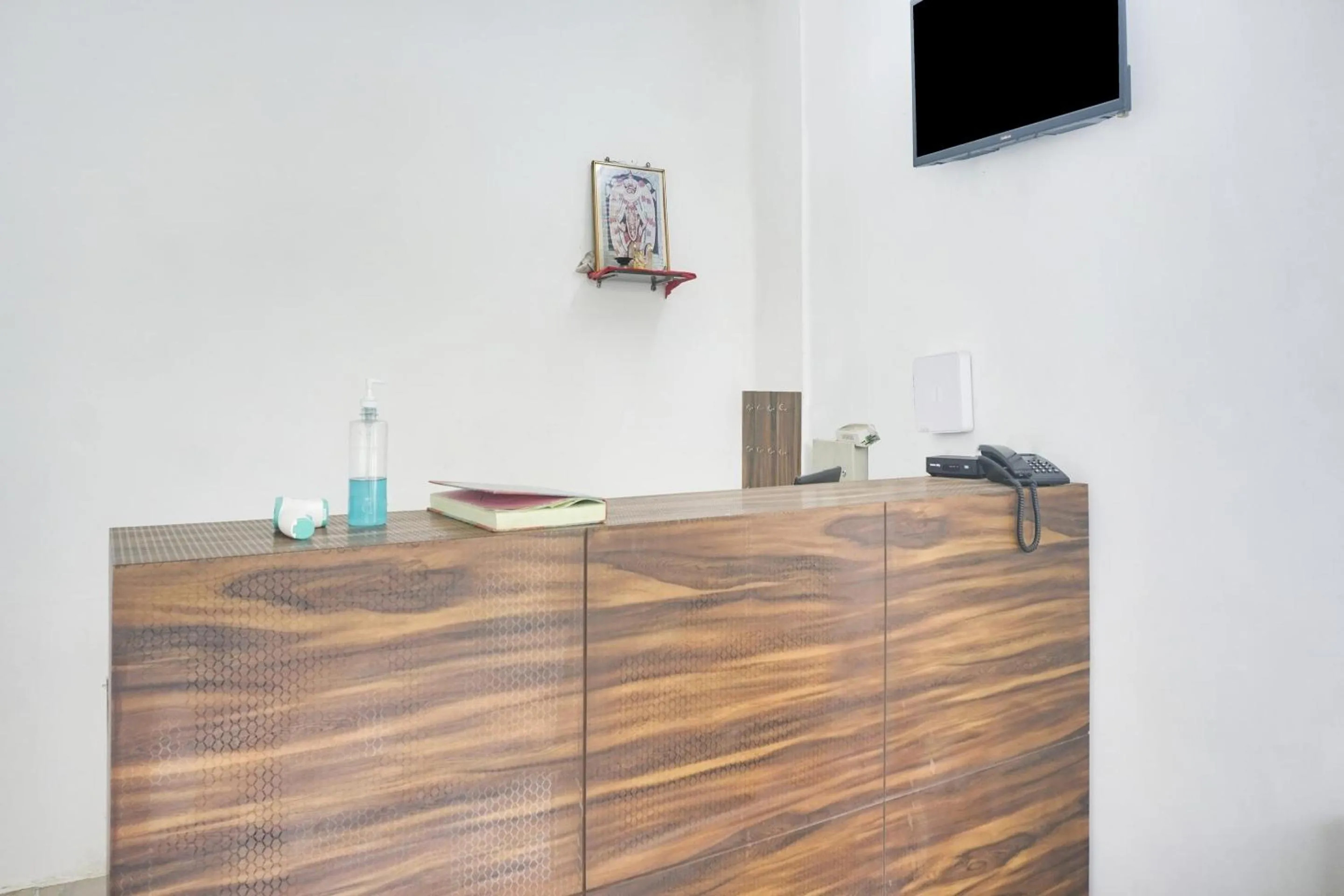 Lobby or reception in Hotel O Shanaya Inn