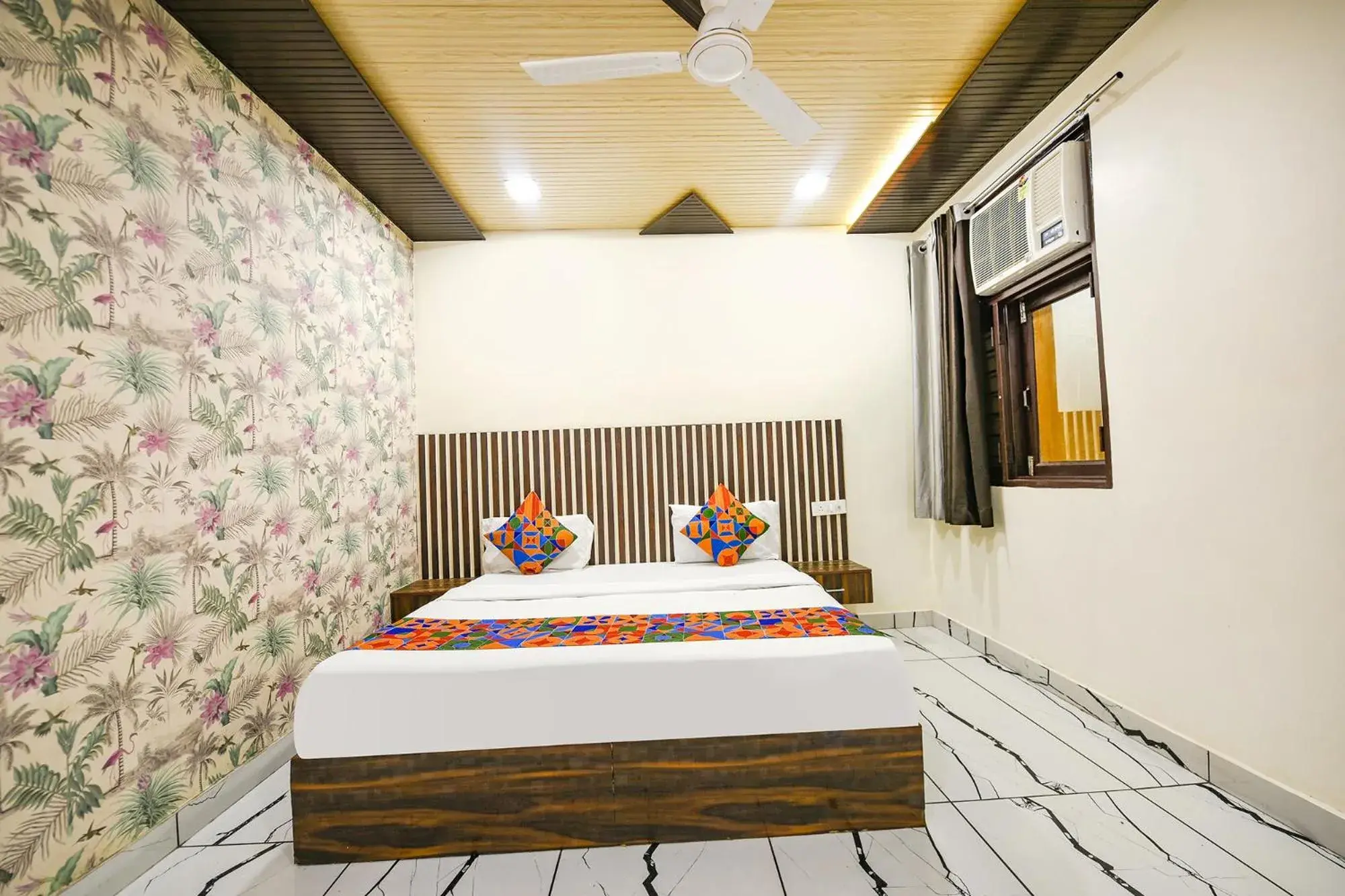 Bed in FabHotel The Crystal Palace Rohini Bed in FabHotel The Crystal Palace Rohini