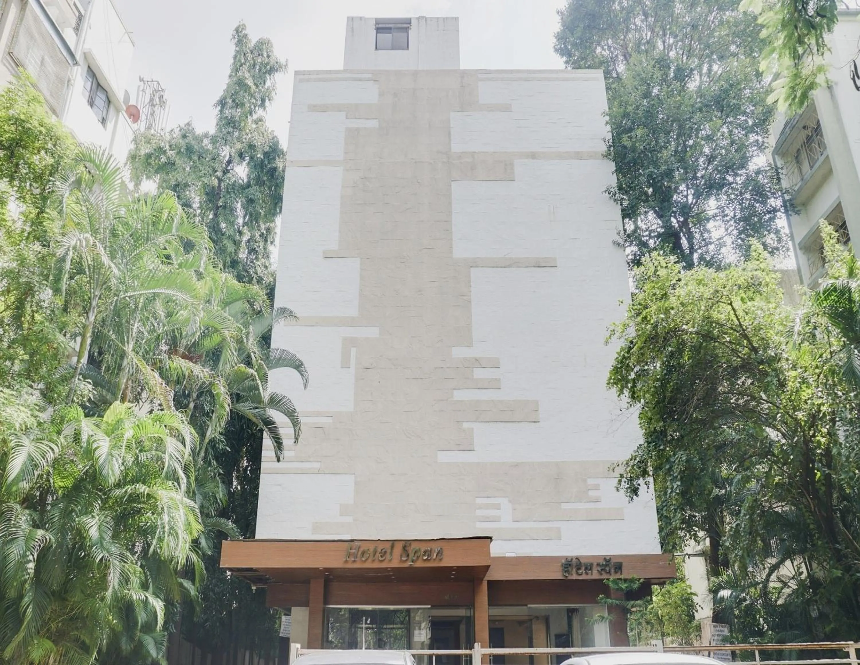 Facade/entrance in Hotel O Span Executive