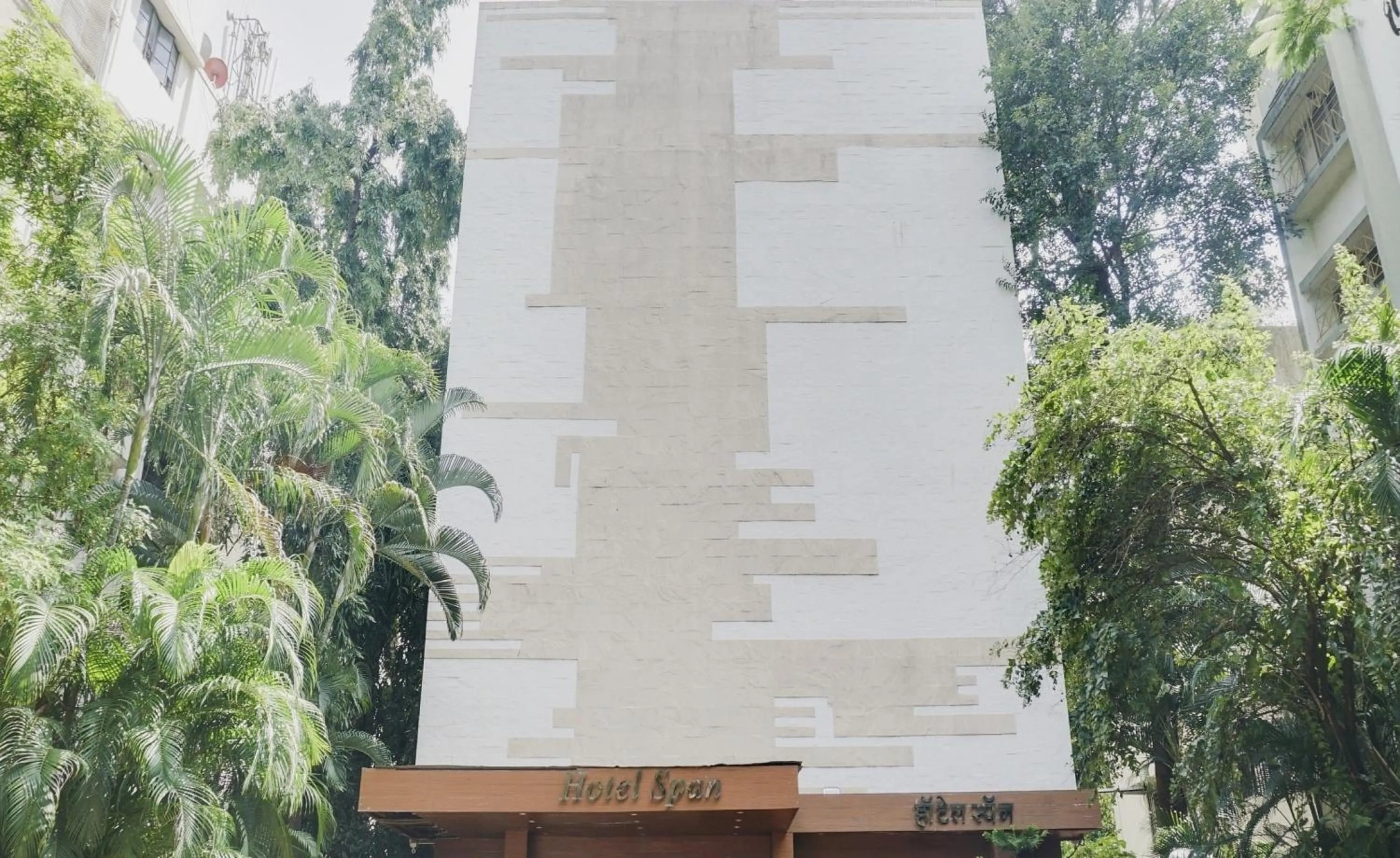 Facade/entrance in Hotel O Span Executive