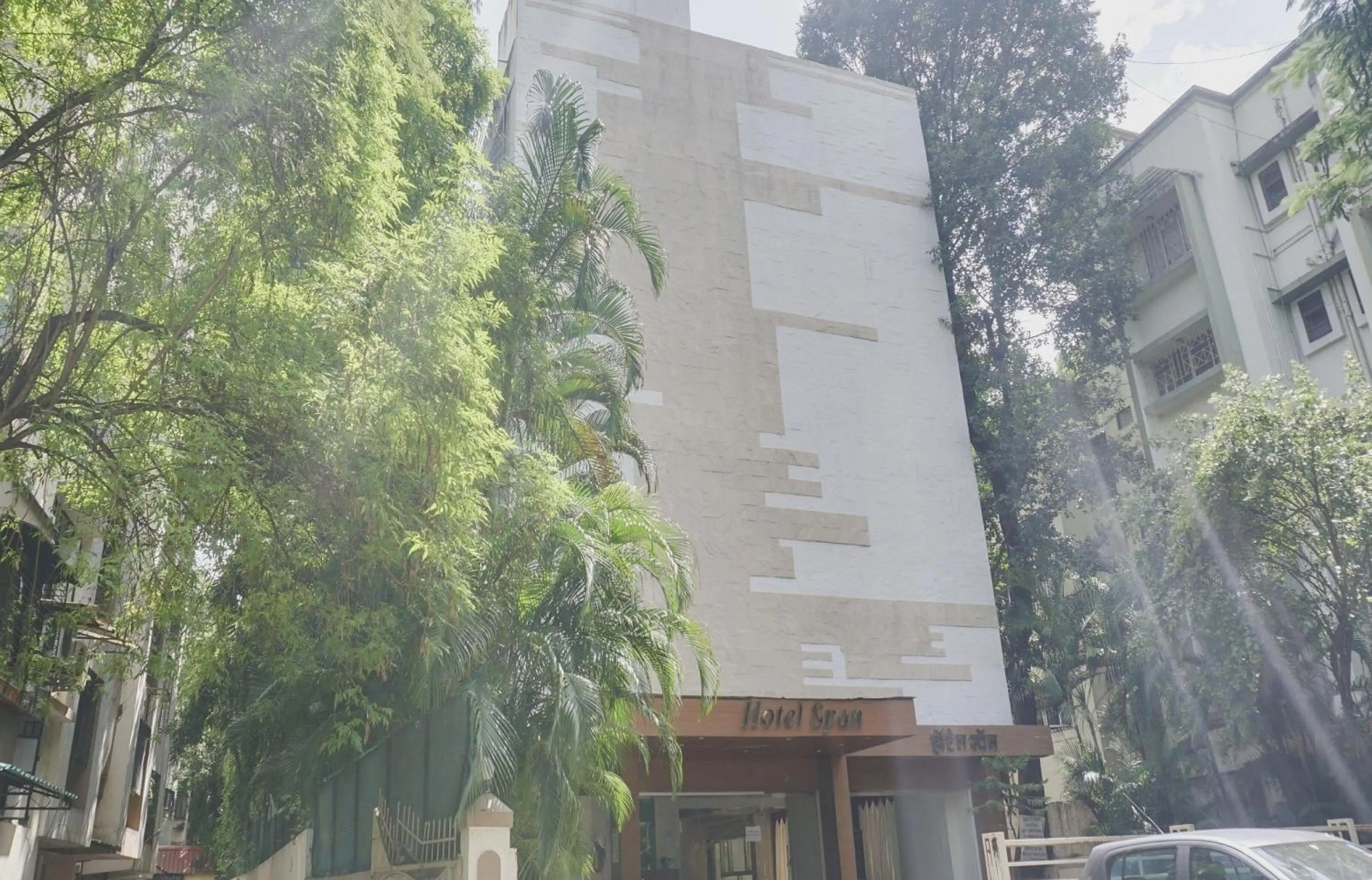 Facade/entrance in Hotel O Span Executive