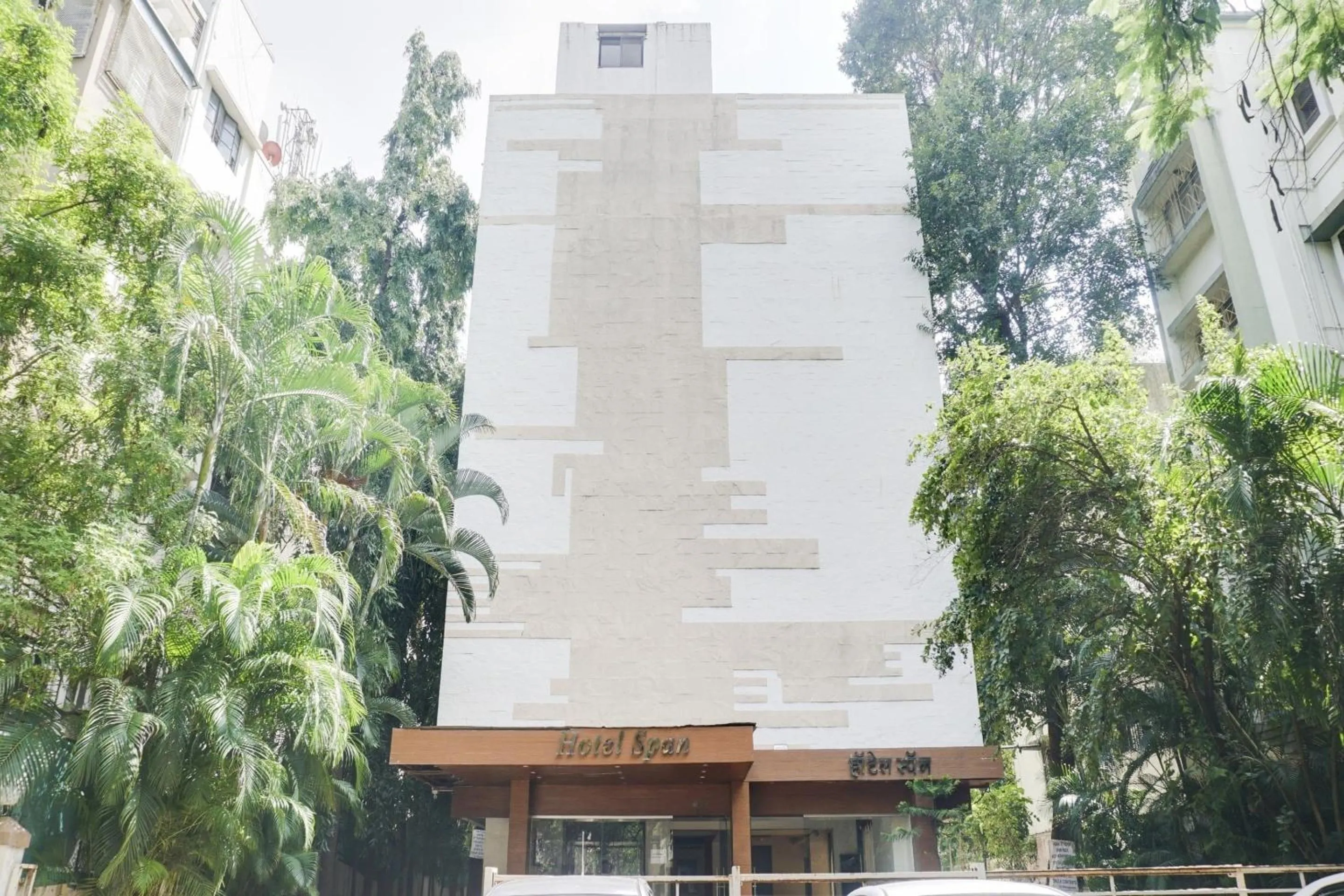 Facade/entrance in Hotel O Span Executive