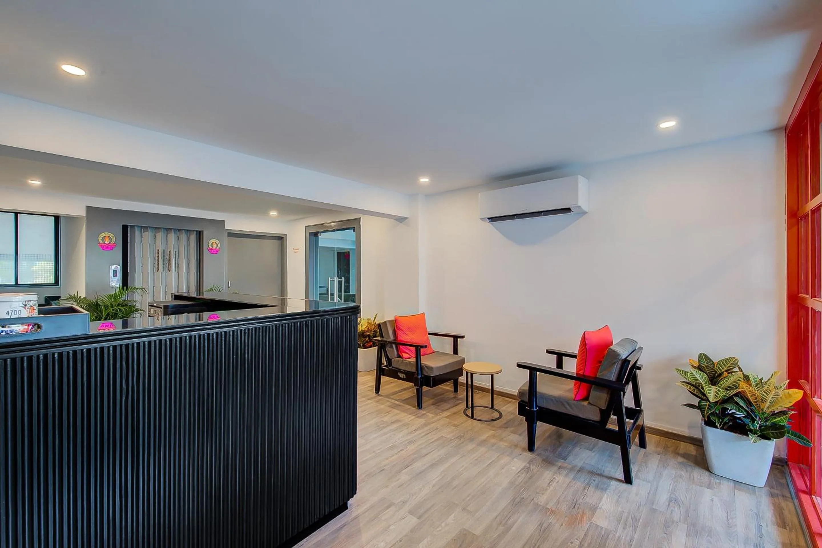 Lobby or reception in Townhouse Hadapsar