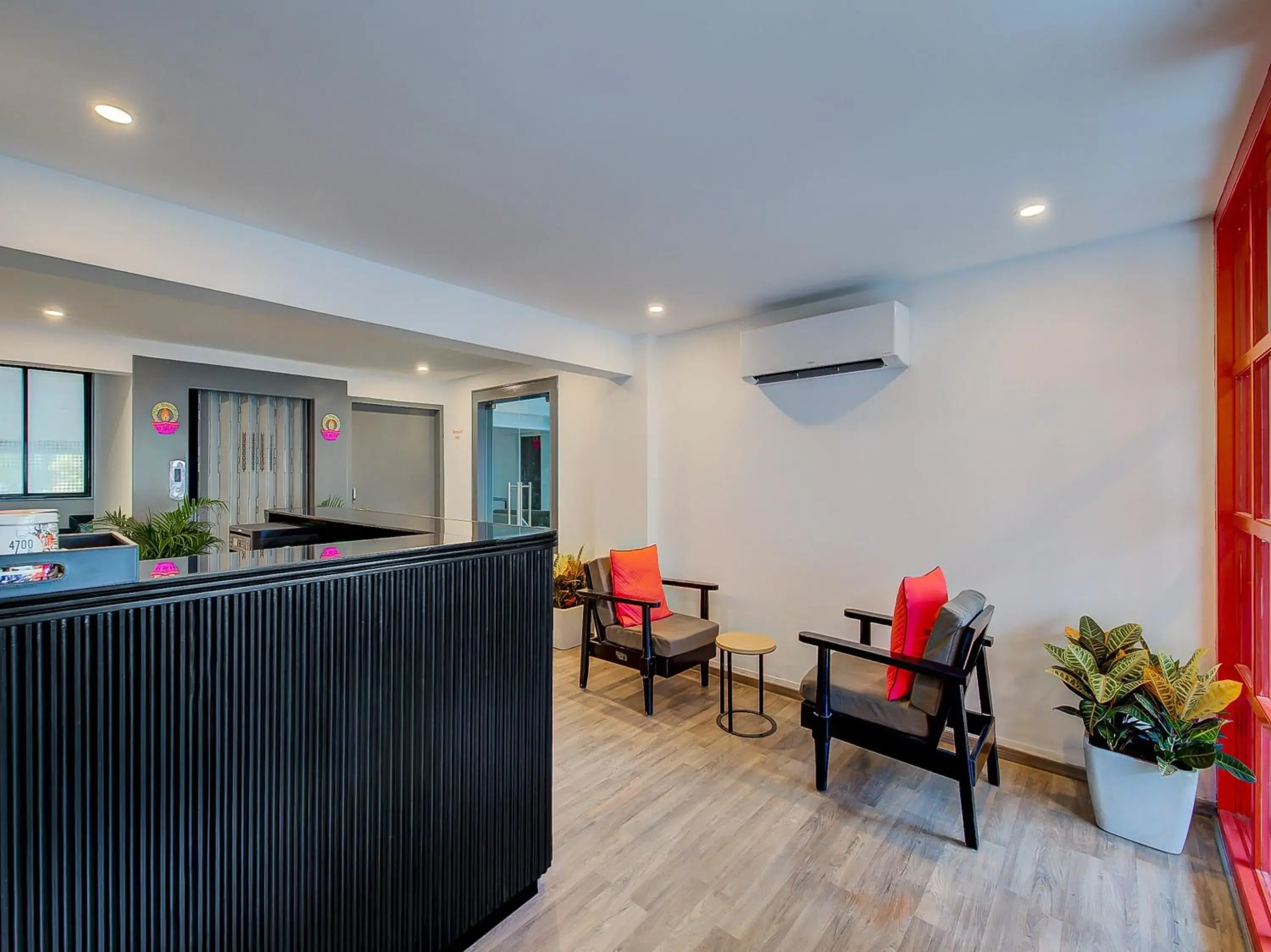 Lobby or reception in Super Townhouse Hadapsar Lobby or reception in Super Townhouse Hadapsar