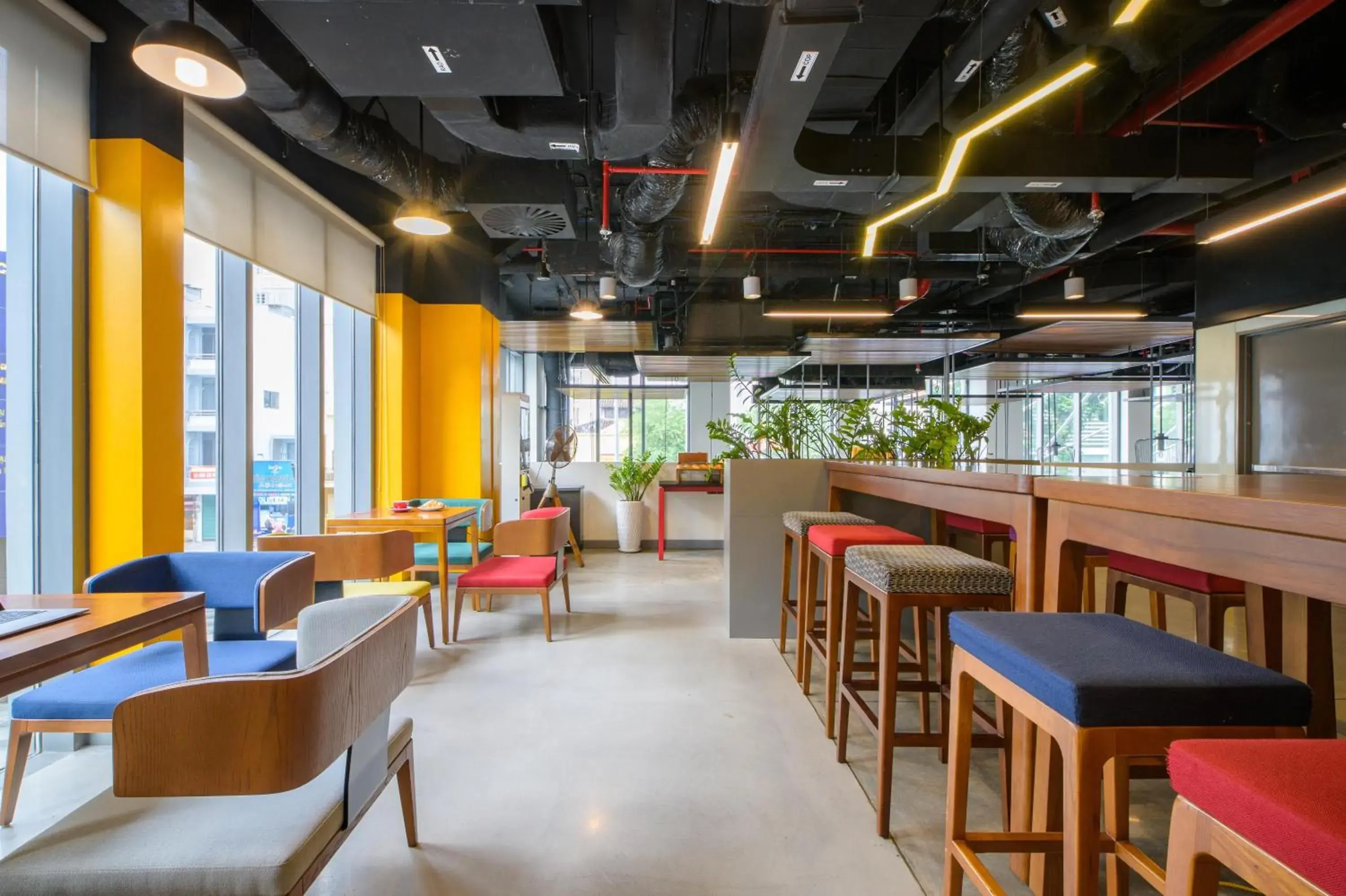 Business facilities in Wink Saigon Centre, Unscripted by Hyatt - 24 Hours stay Business facilities in Wink Saigon Centre, Unscripted by Hyatt - 24 Hours stay