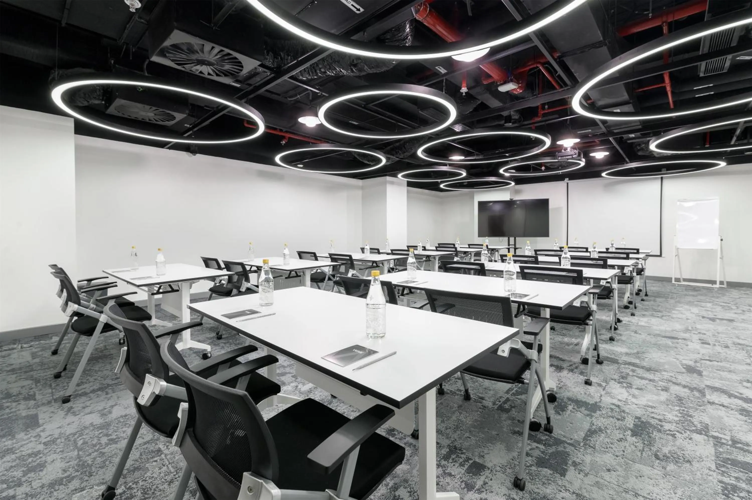 Meeting/conference room in Wink Saigon Centre, Unscripted by Hyatt - 24 Hours stay