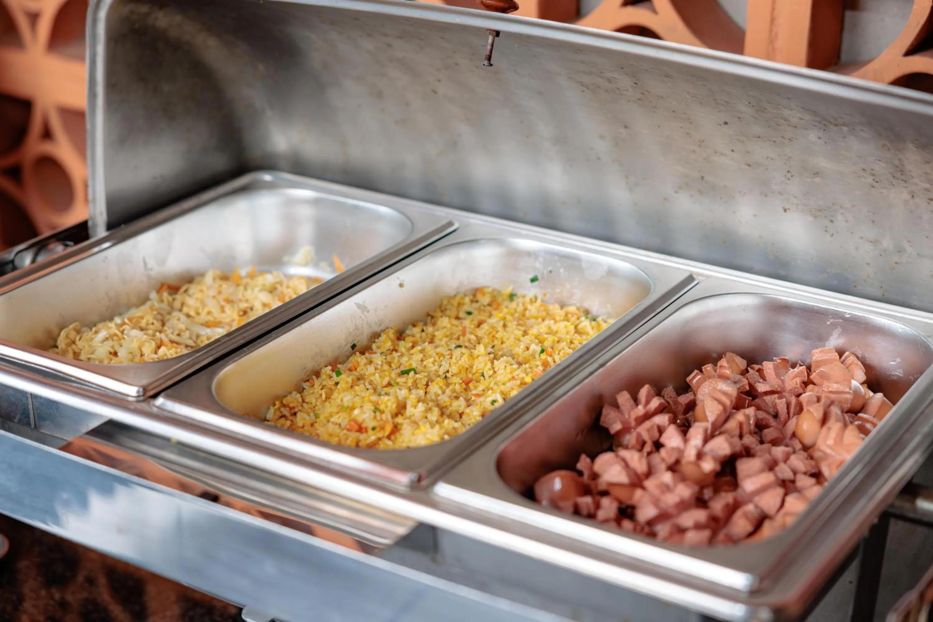 Food and drinks in Tam Coc Lion Kings Hotel & Resort Ninh Binh