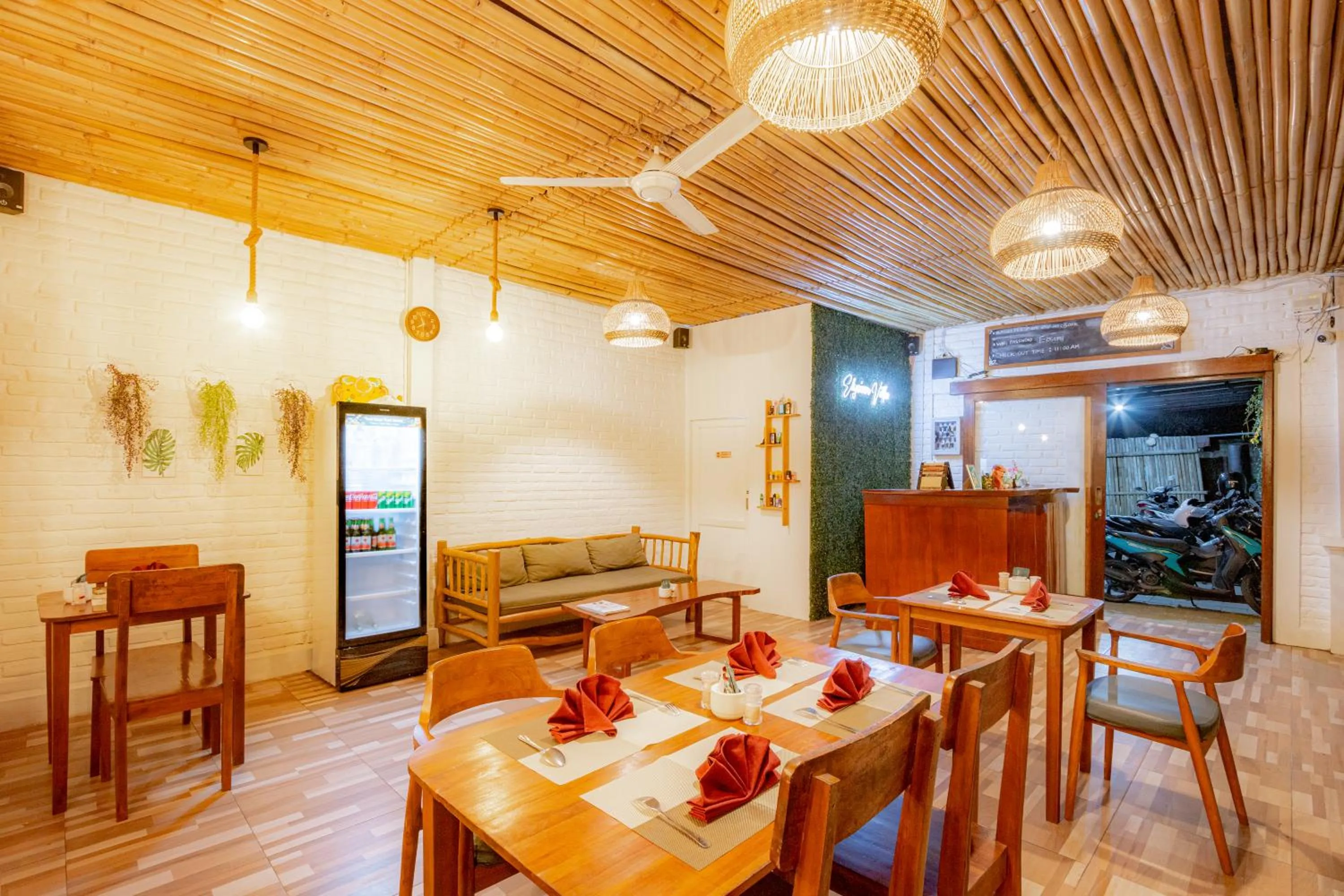 Restaurant/places to eat in Elysium Bingin