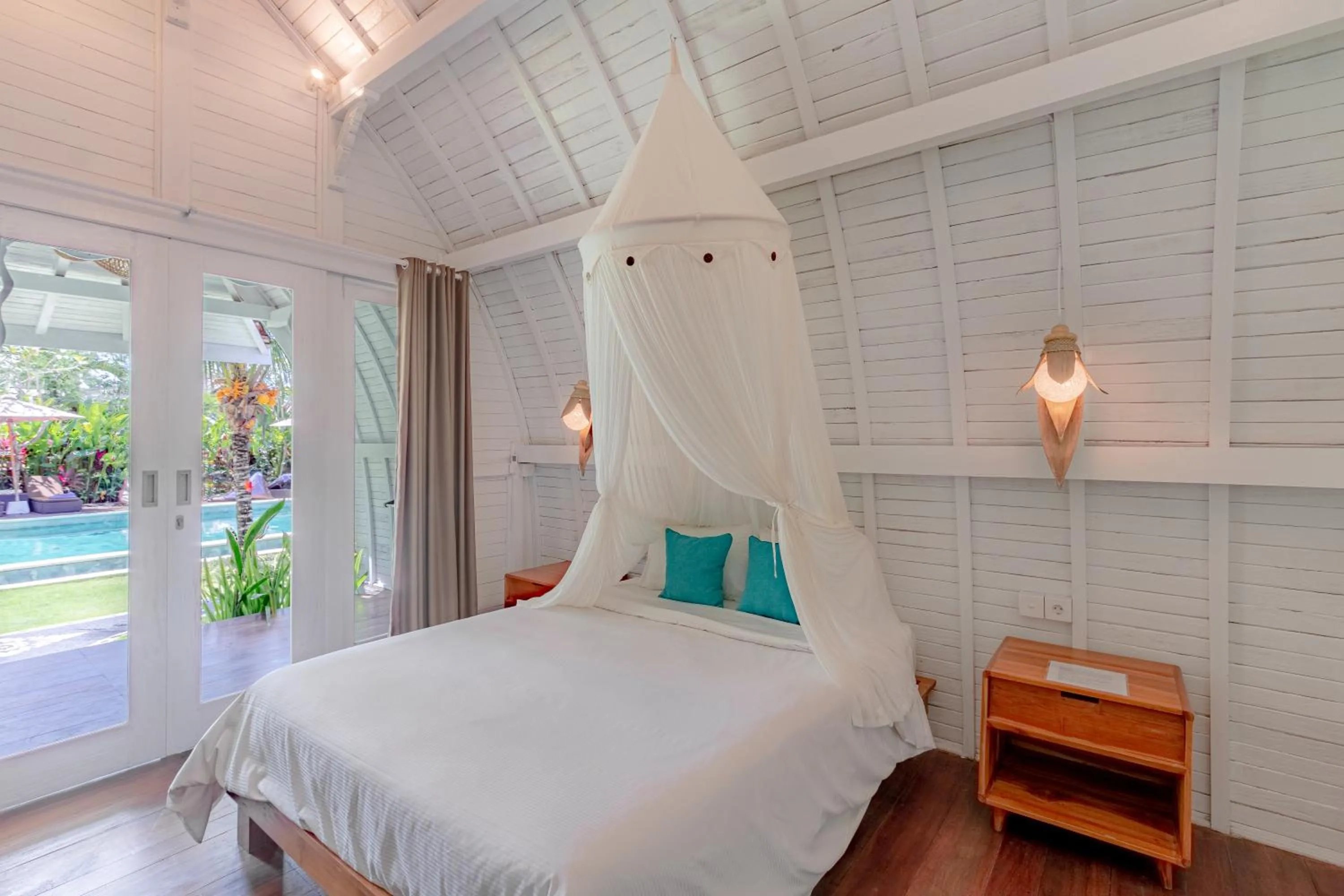 Bed in Elysium Bingin