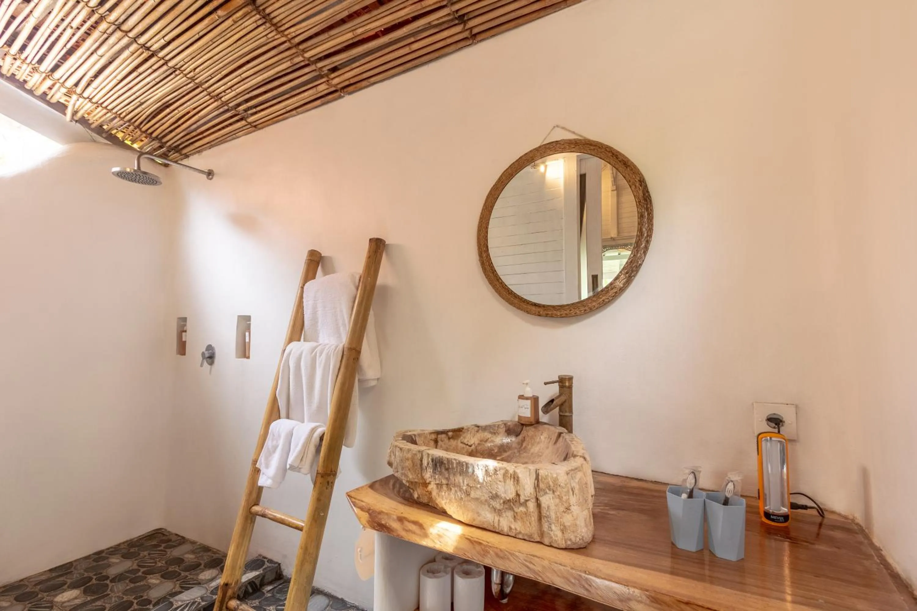 Bathroom in Elysium Bingin