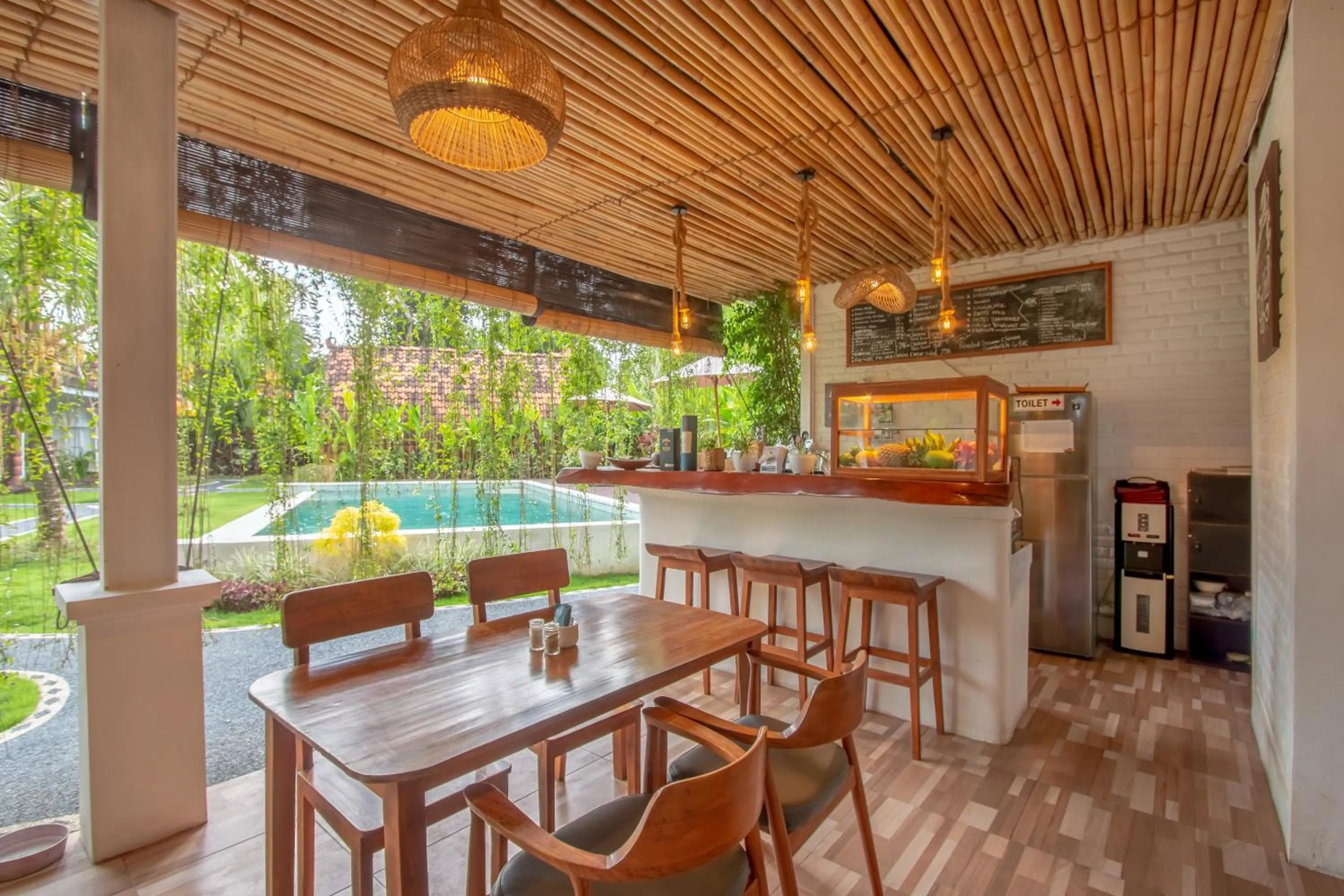 Restaurant/places to eat in Elysium Bingin