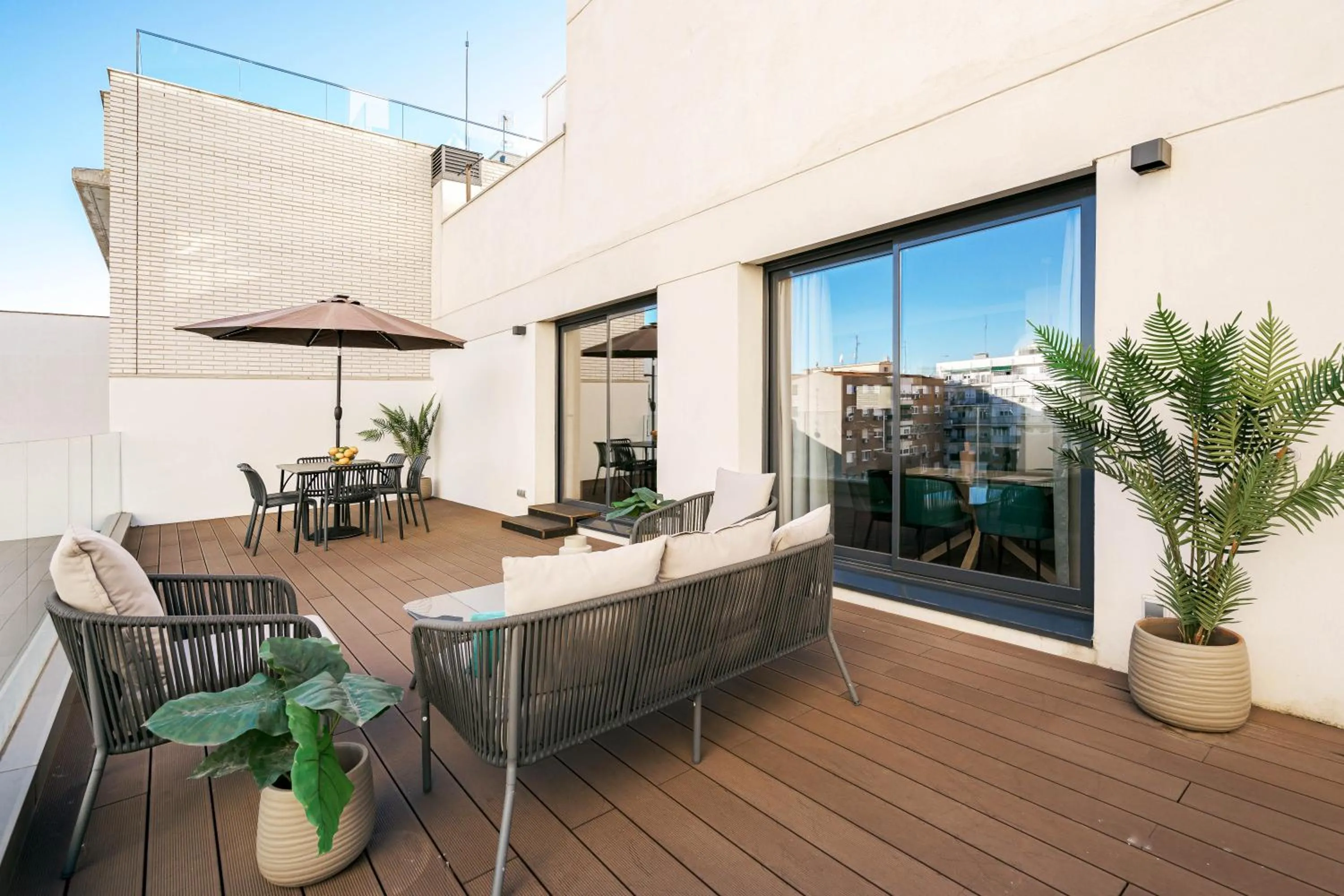 Feelathome Goya Apartments