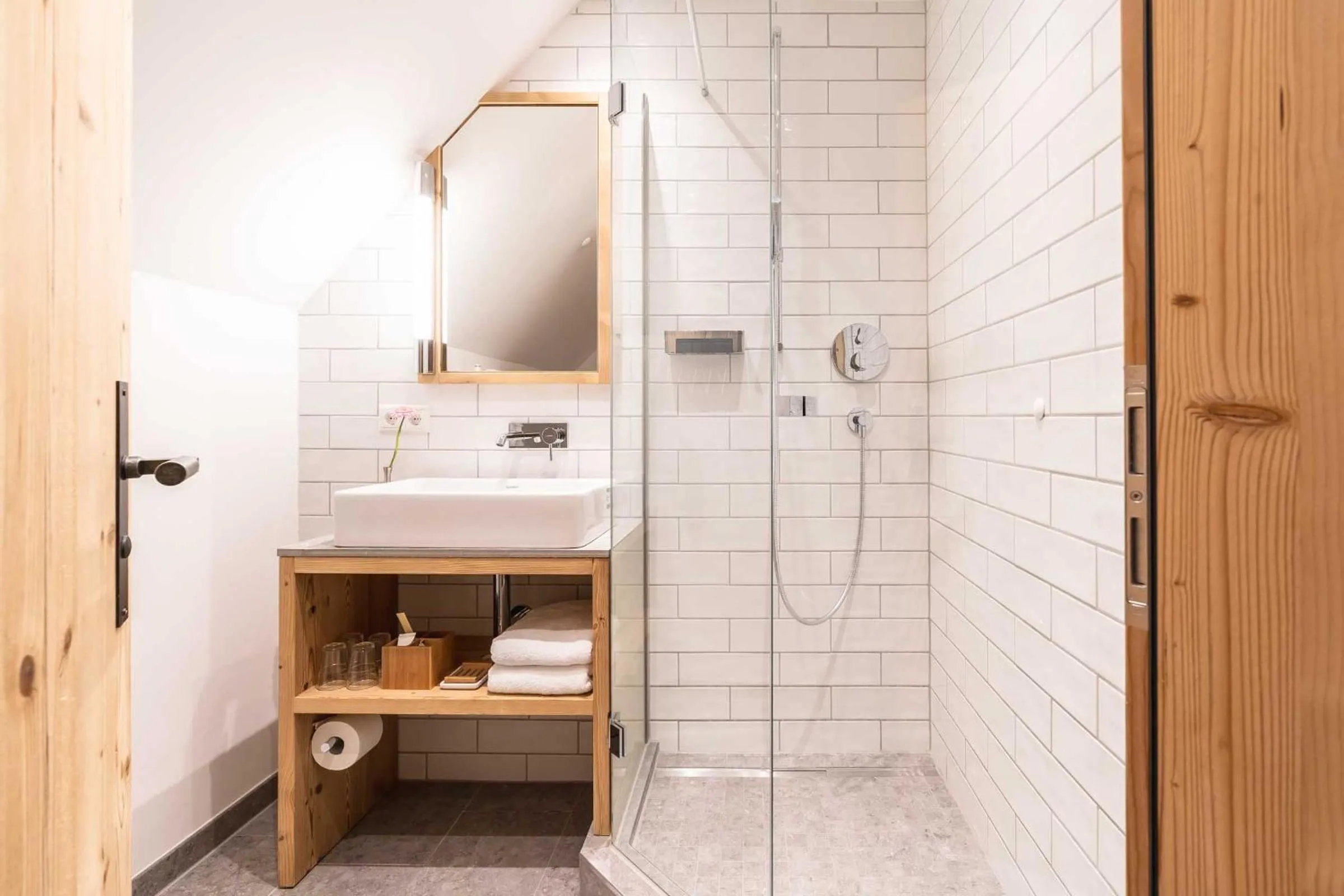 Shower in Hotel Blaue Gams ***S