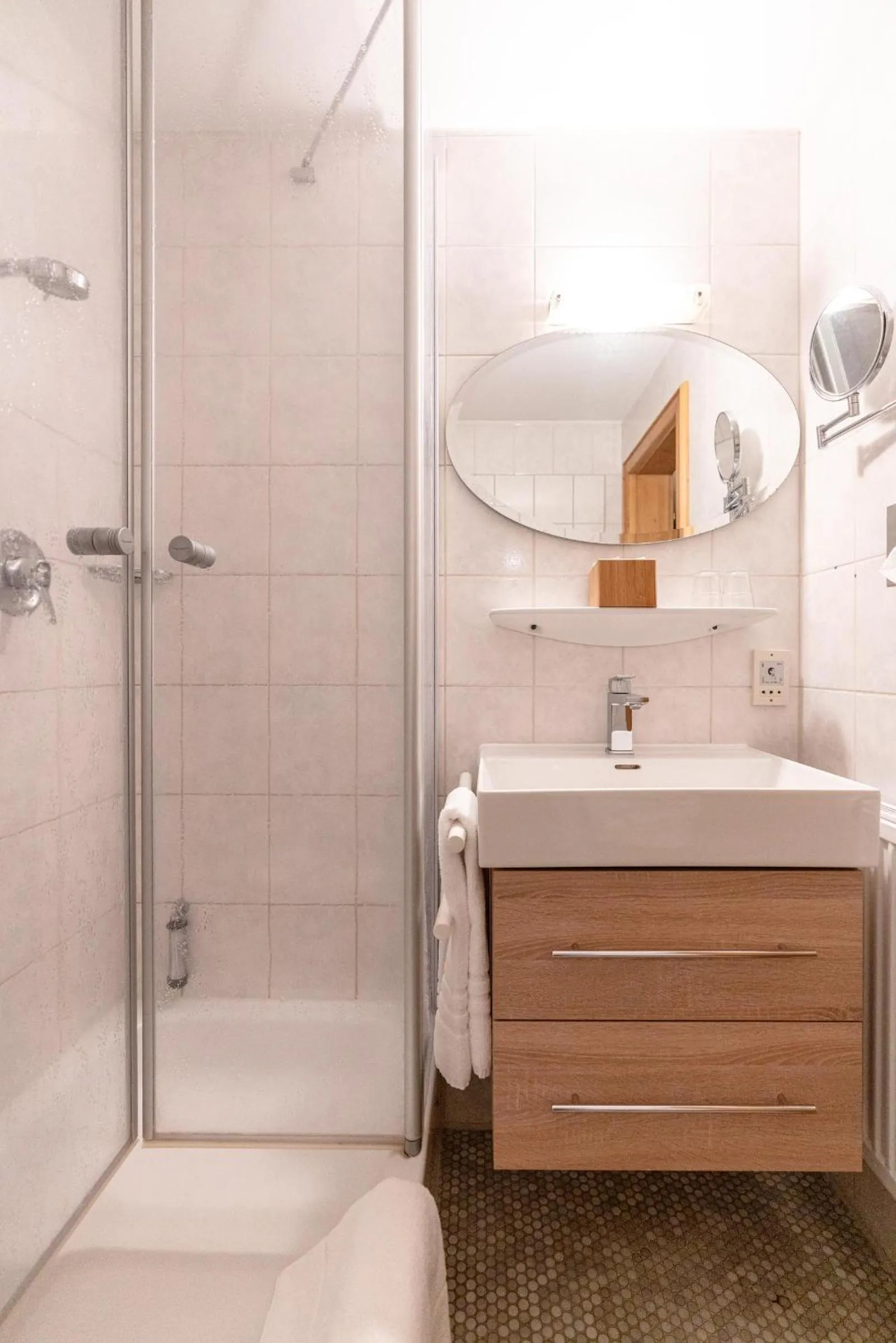 Bathroom in Hotel Blaue Gams ***S