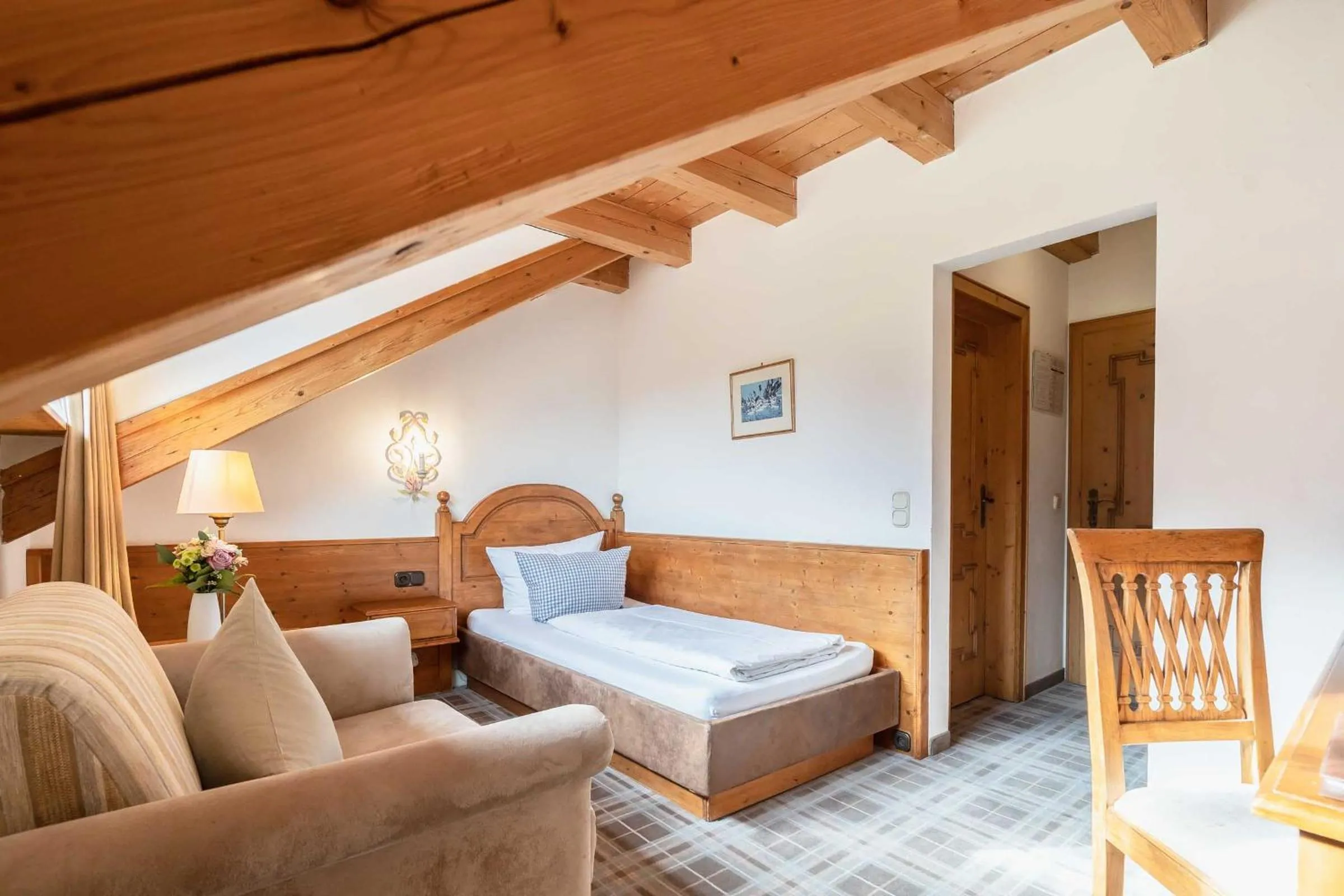 Photo of the whole room, Bed in Hotel Blaue Gams ***S