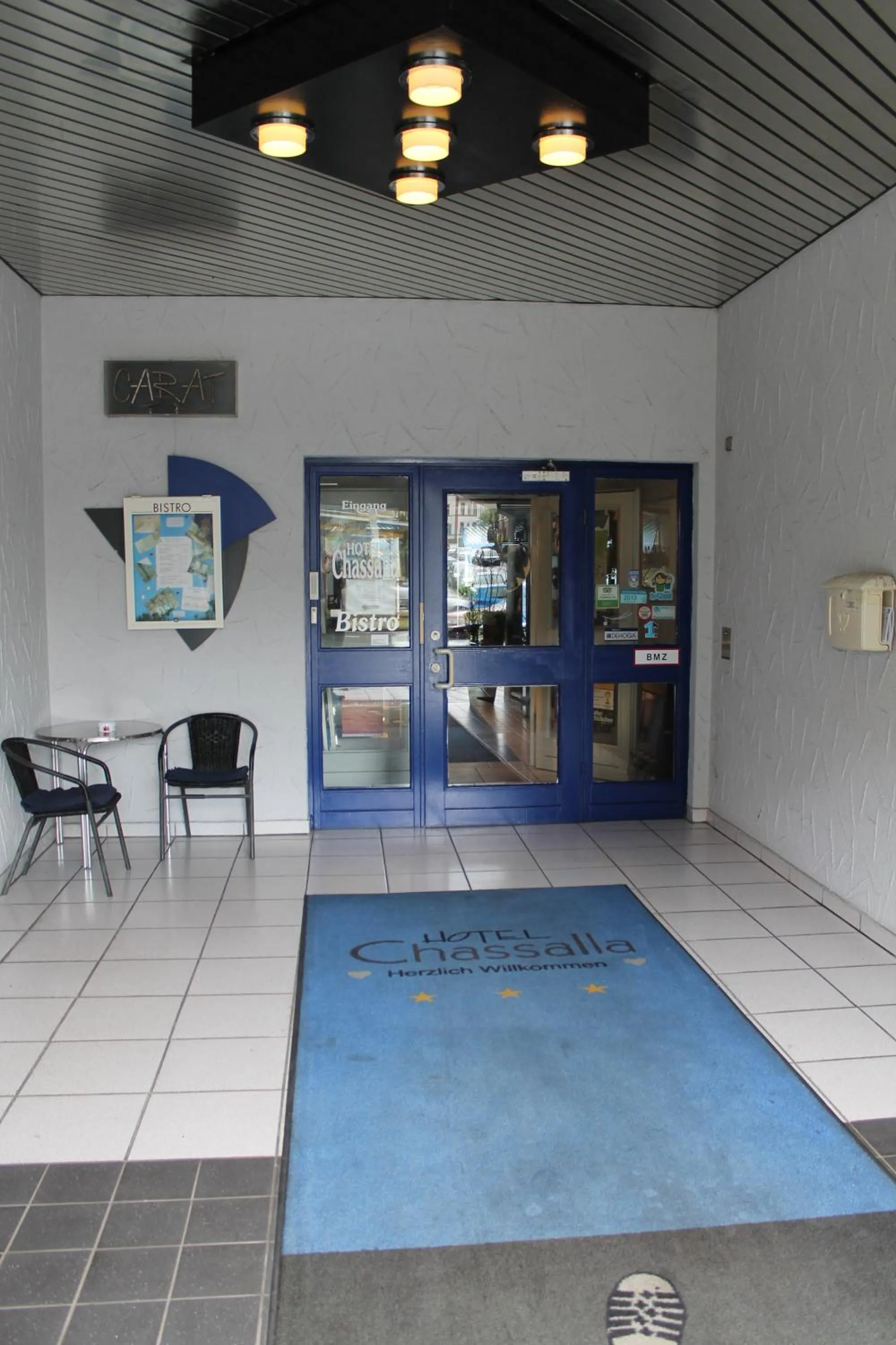 Patio in Hotel Chassalla